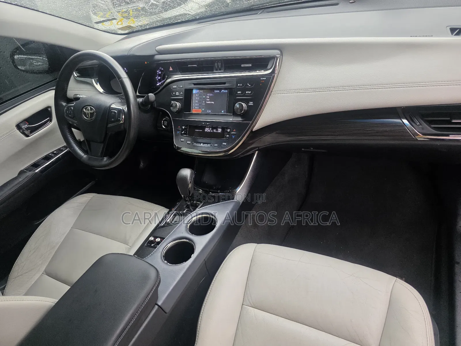 Toyota Avalon XLE Sedar FWD (3.5L 6cyl 6A) 2013 Burgundy