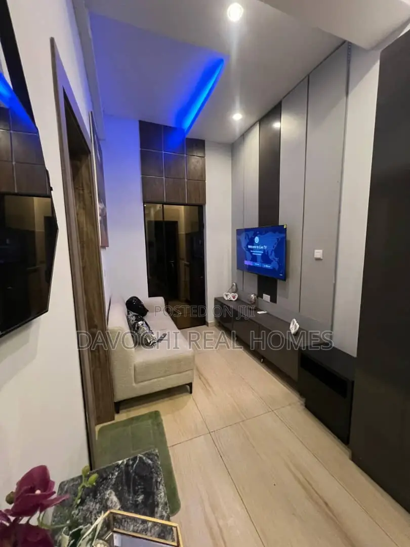Studio Apartment in Orchid Road, Lekki Phase 2 for rent