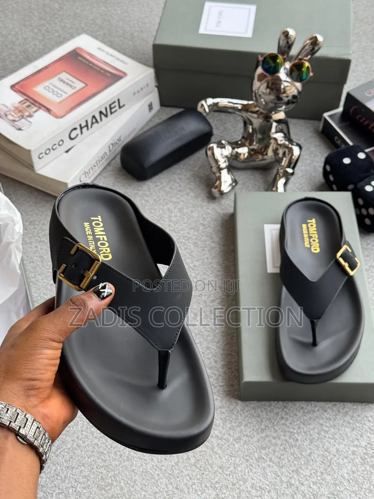 Mix Luxury Design for Men Footwear