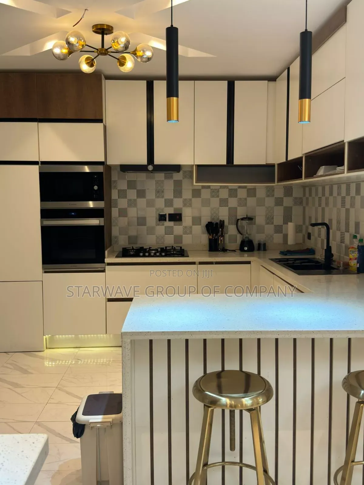 2 Bedroom Apartment With Ps5 in Ikate Elegushi