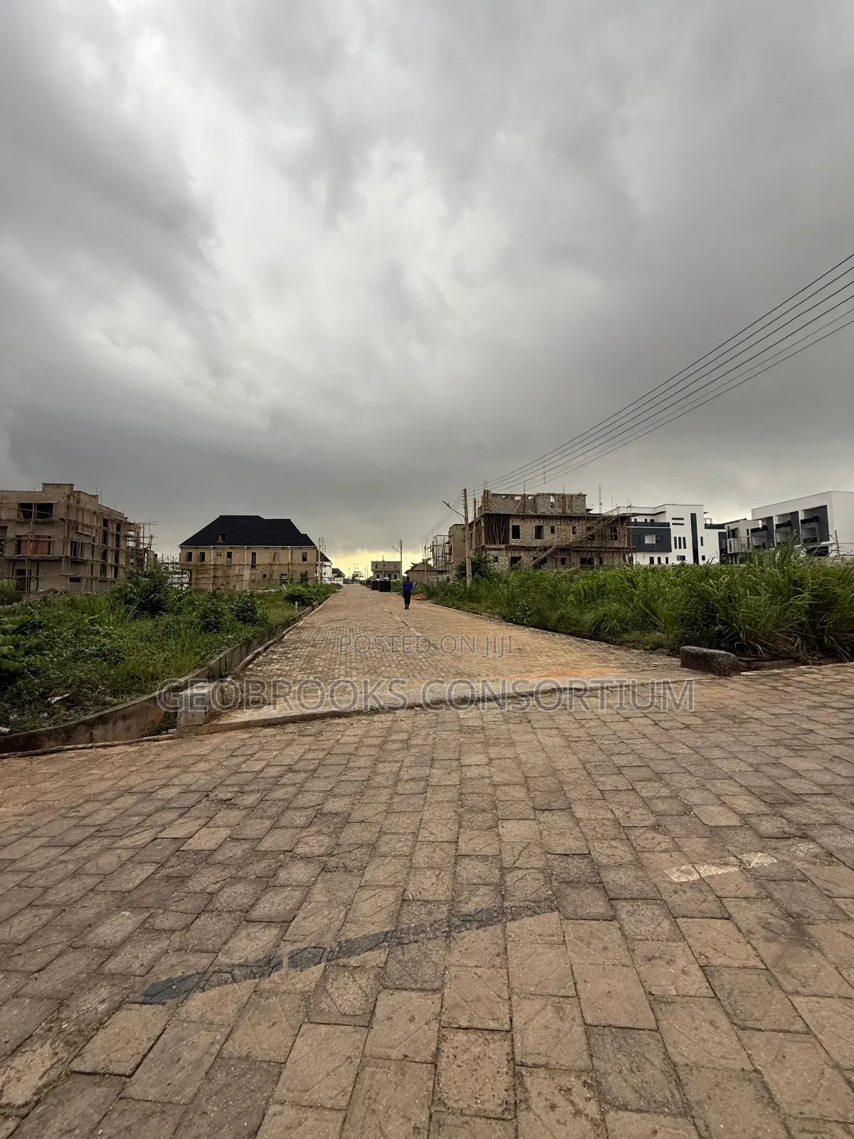 Premium Corner Plot in Engr. Lere Adigun Gra - 1024sqm of Dry Land