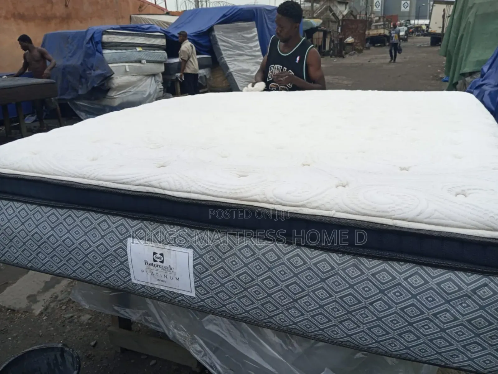 Good Mattress for Home Use and Hotel Apartment