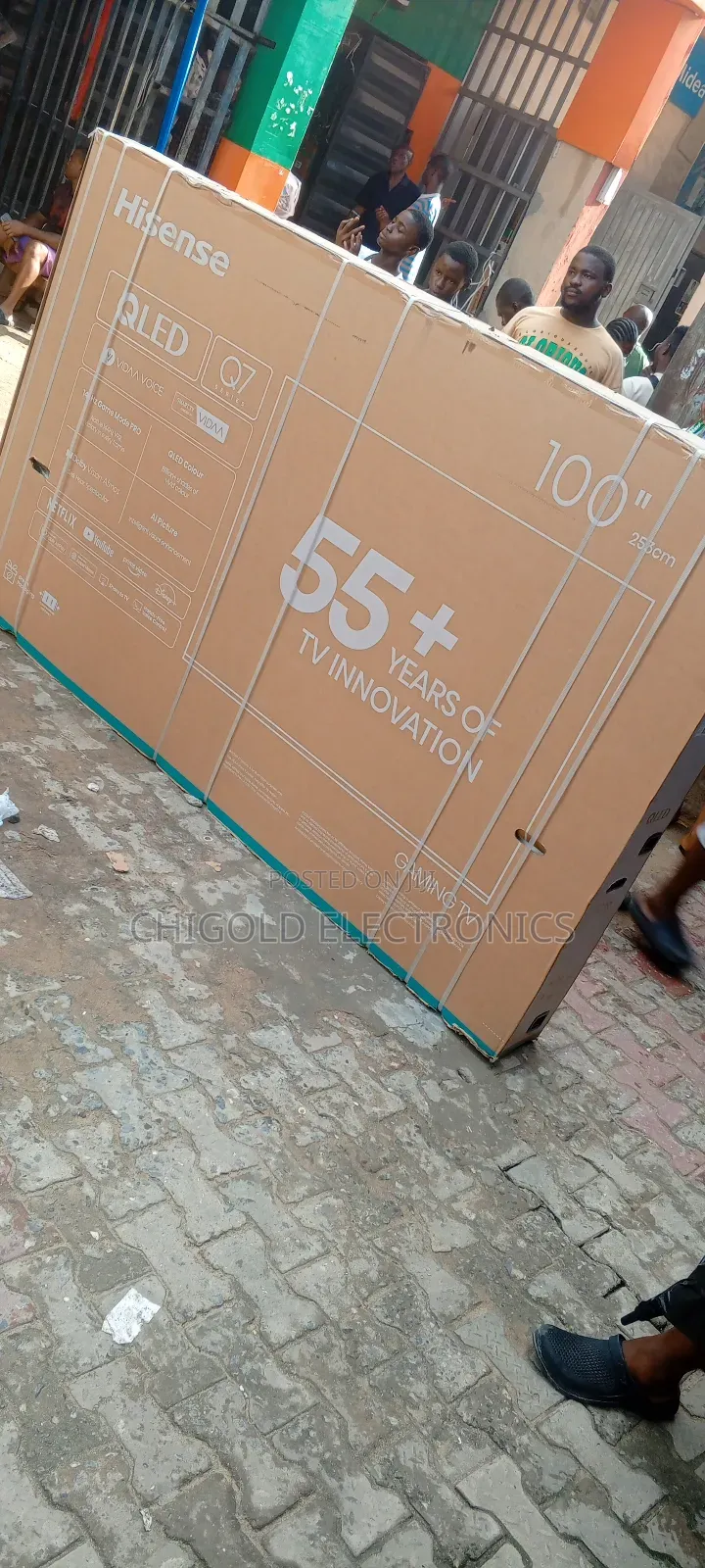 I Sell the Best 100 Inches Hisense Television