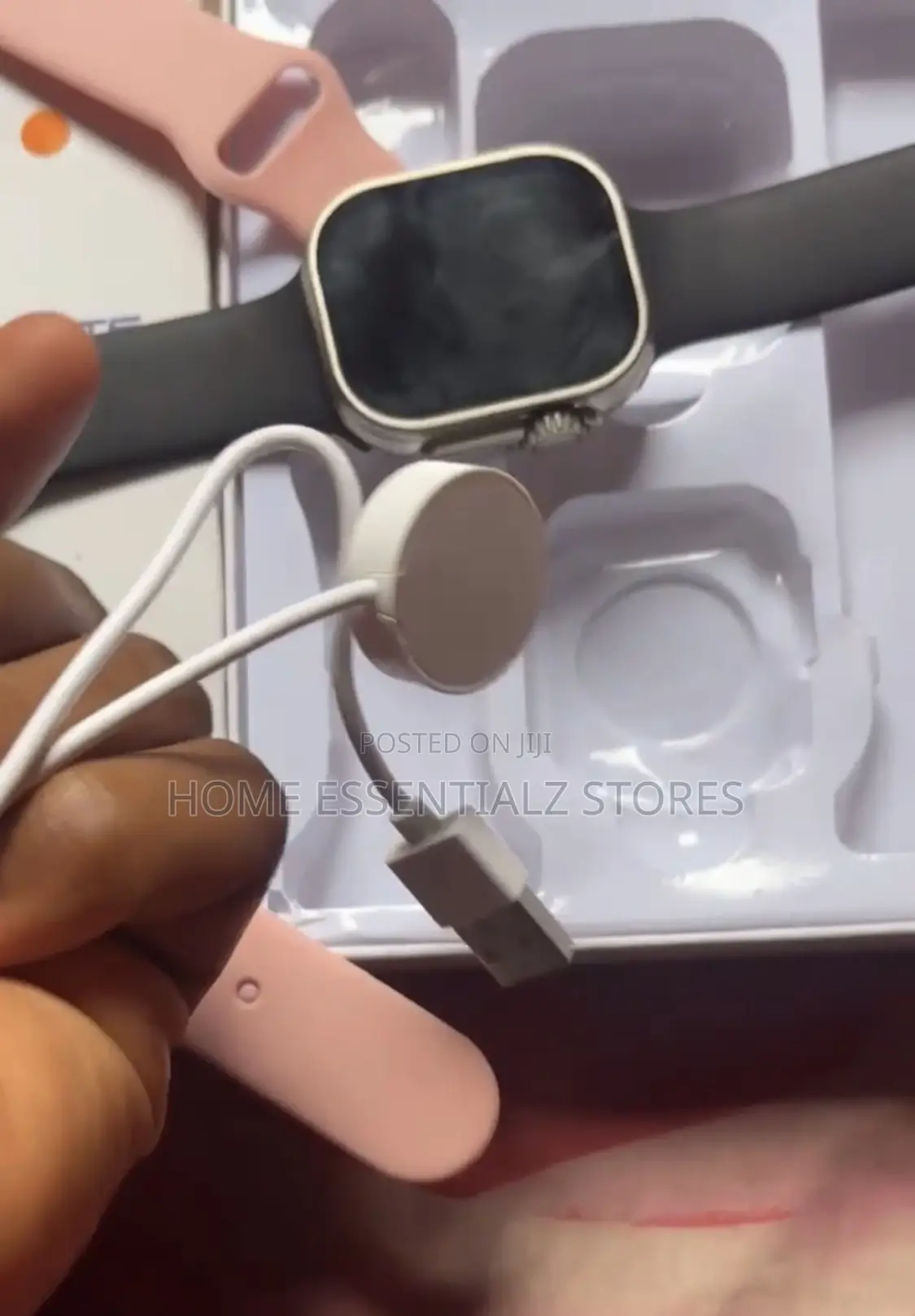 Ultra Hiwatch I8 Plus With Earbud