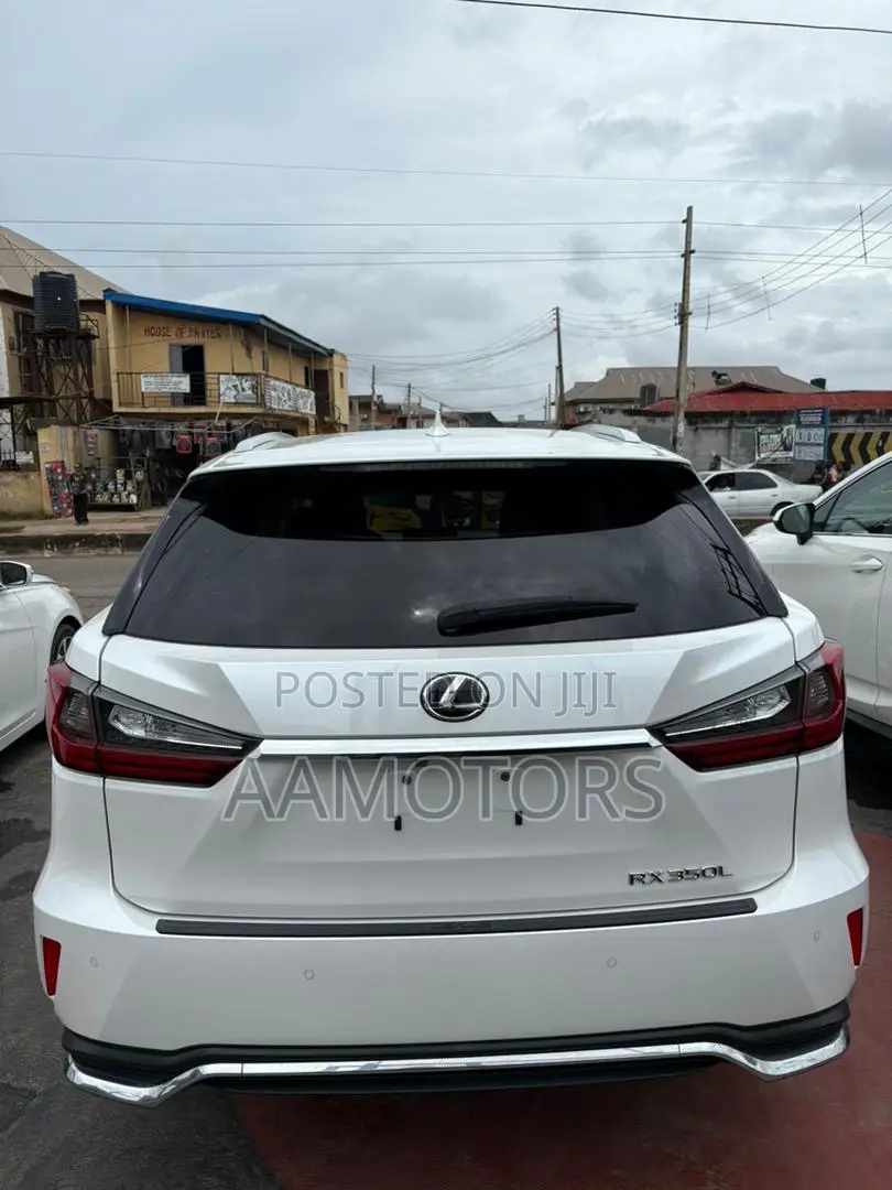 Lexus RX 350L Luxury FWD 2018 White