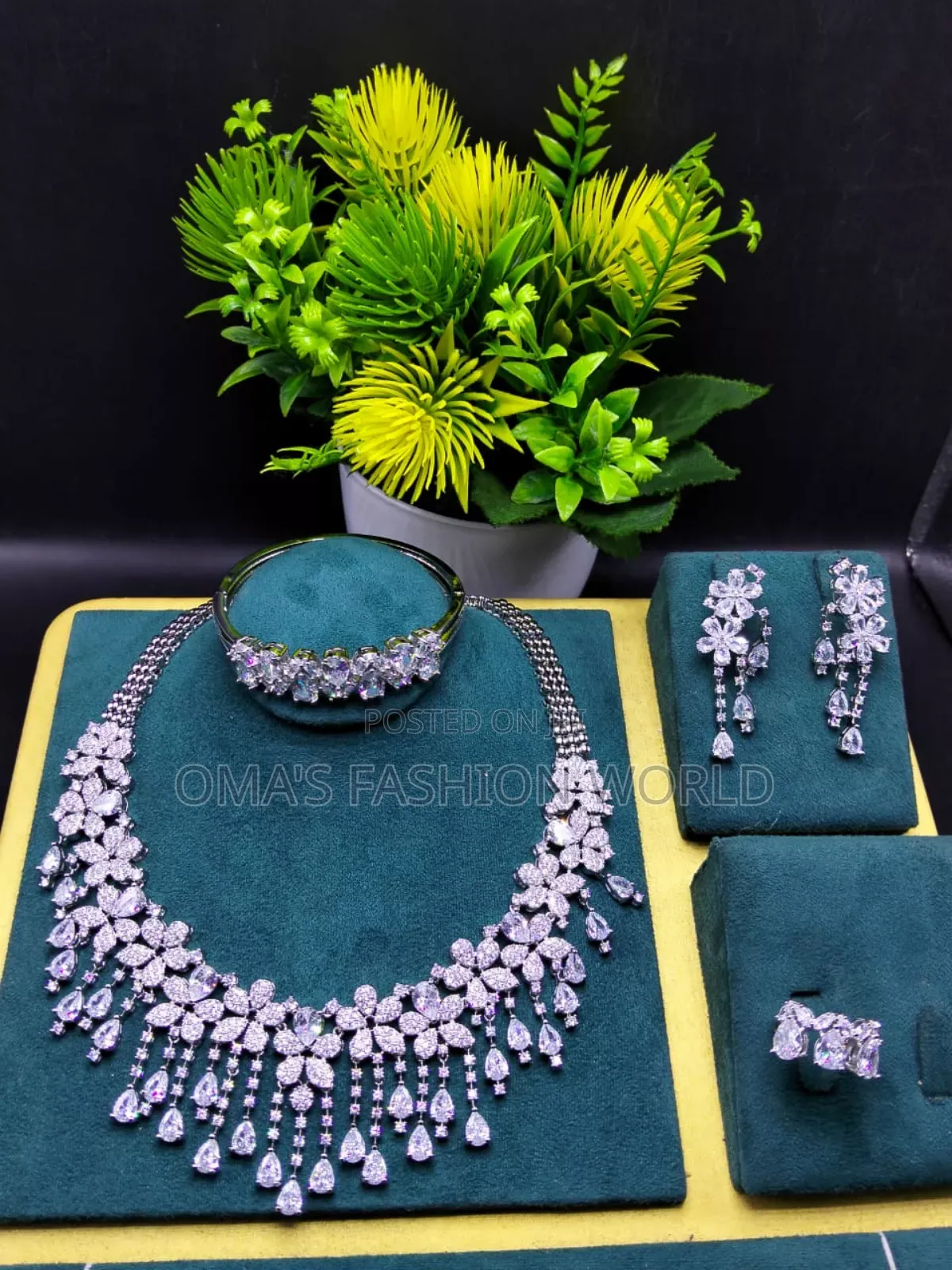 Luxury Jewelries Available As Seen