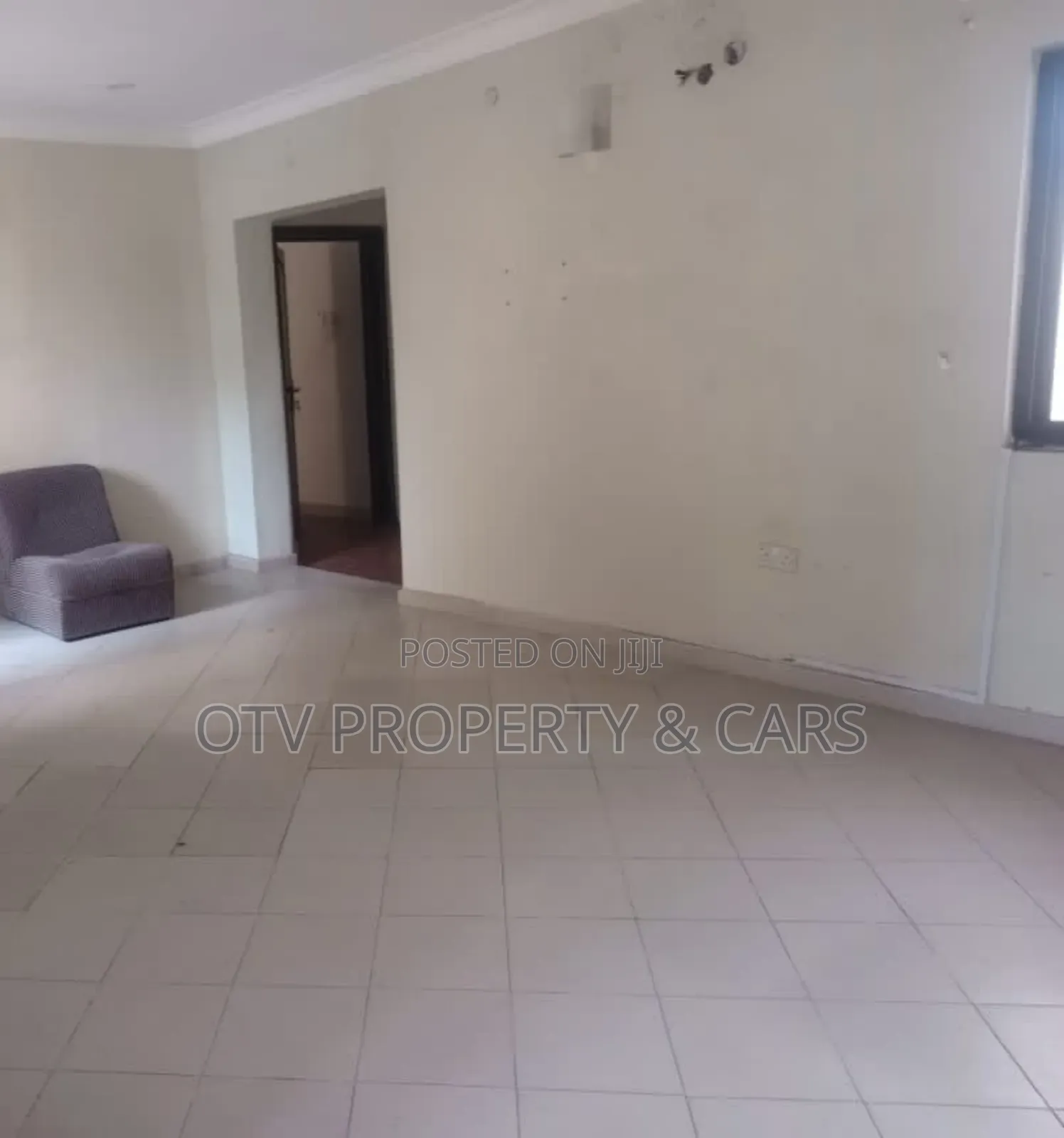 2bdrm Apartment in Lekki Phase 1 for rent