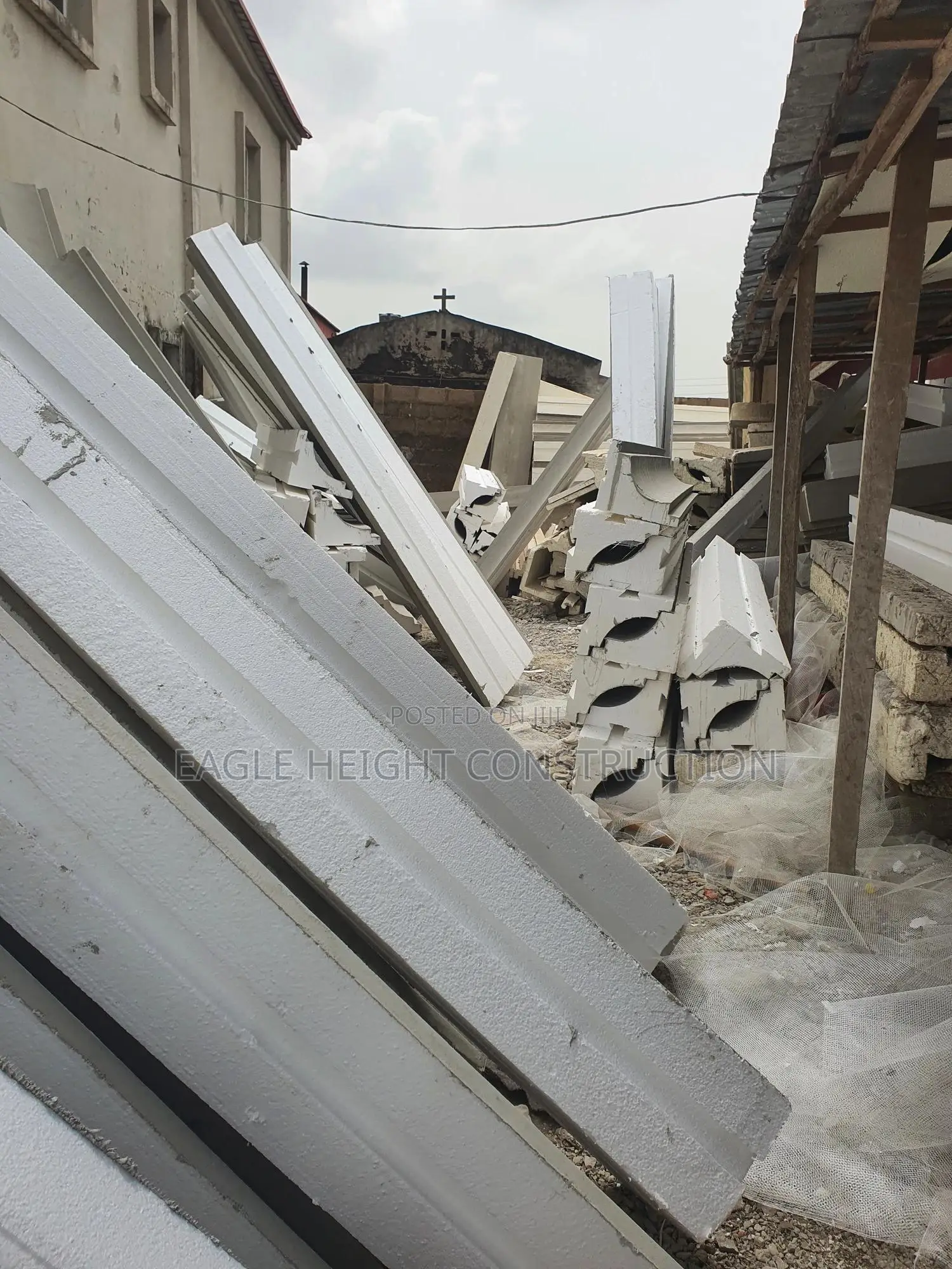 Precision-cut Eps Parapets For Seamless Installation