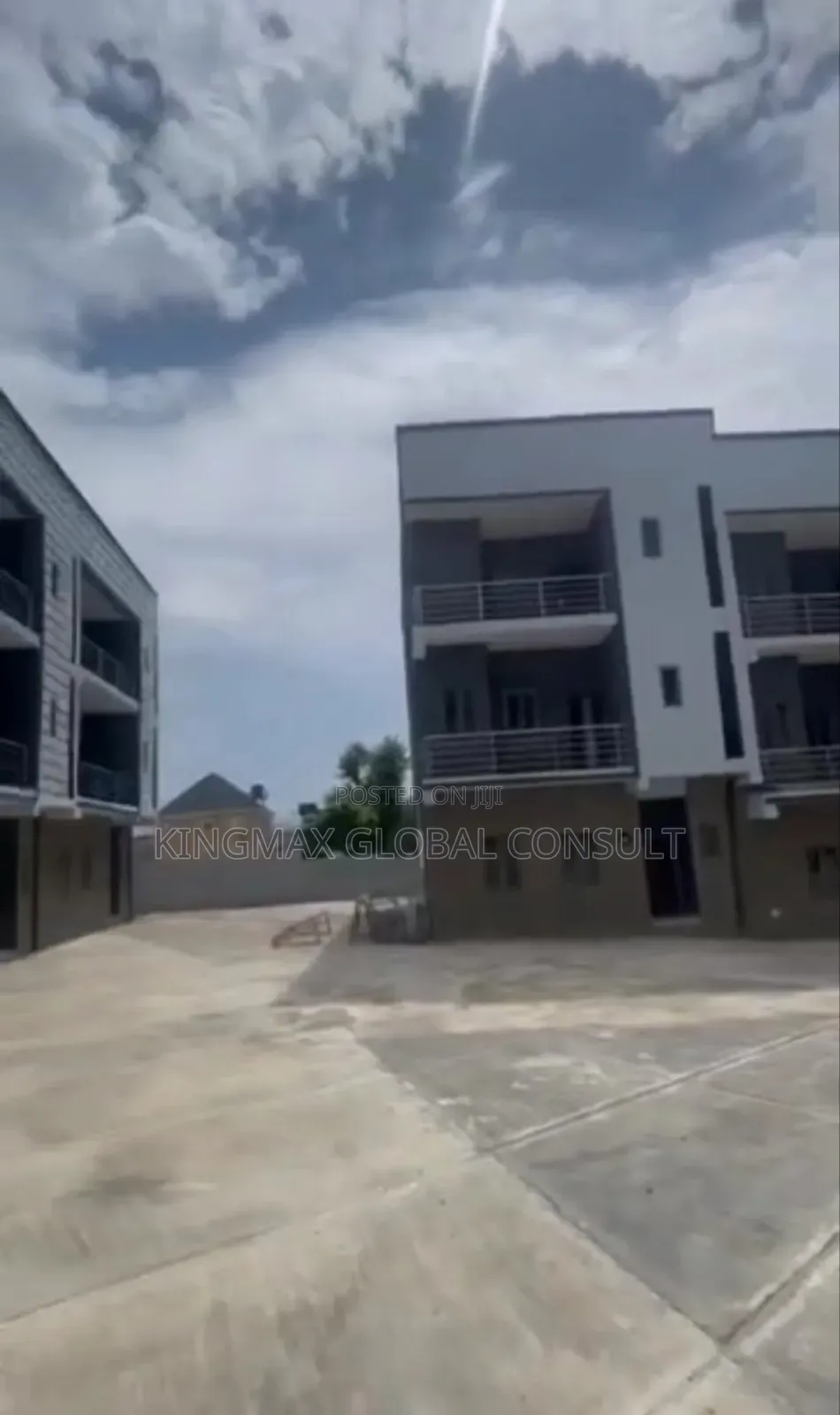 4bdrm Duplex in Life Camp Abuja for sale