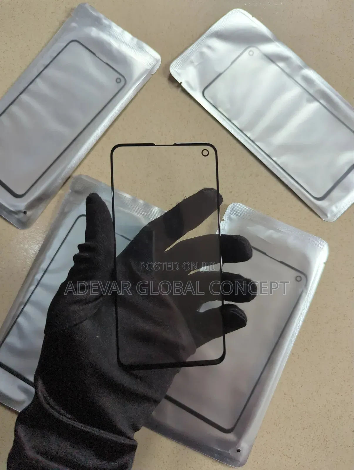 Front Screen Glass Protector for Samsung Galaxy S10e Sm-G (Black)