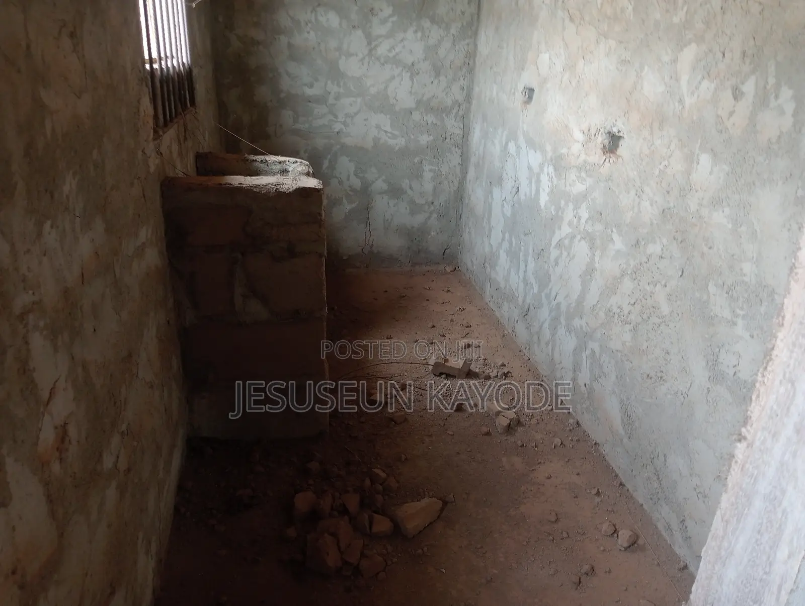 3bdrm Bungalow in Prince Olarewaju, Ita Oluwo for sale