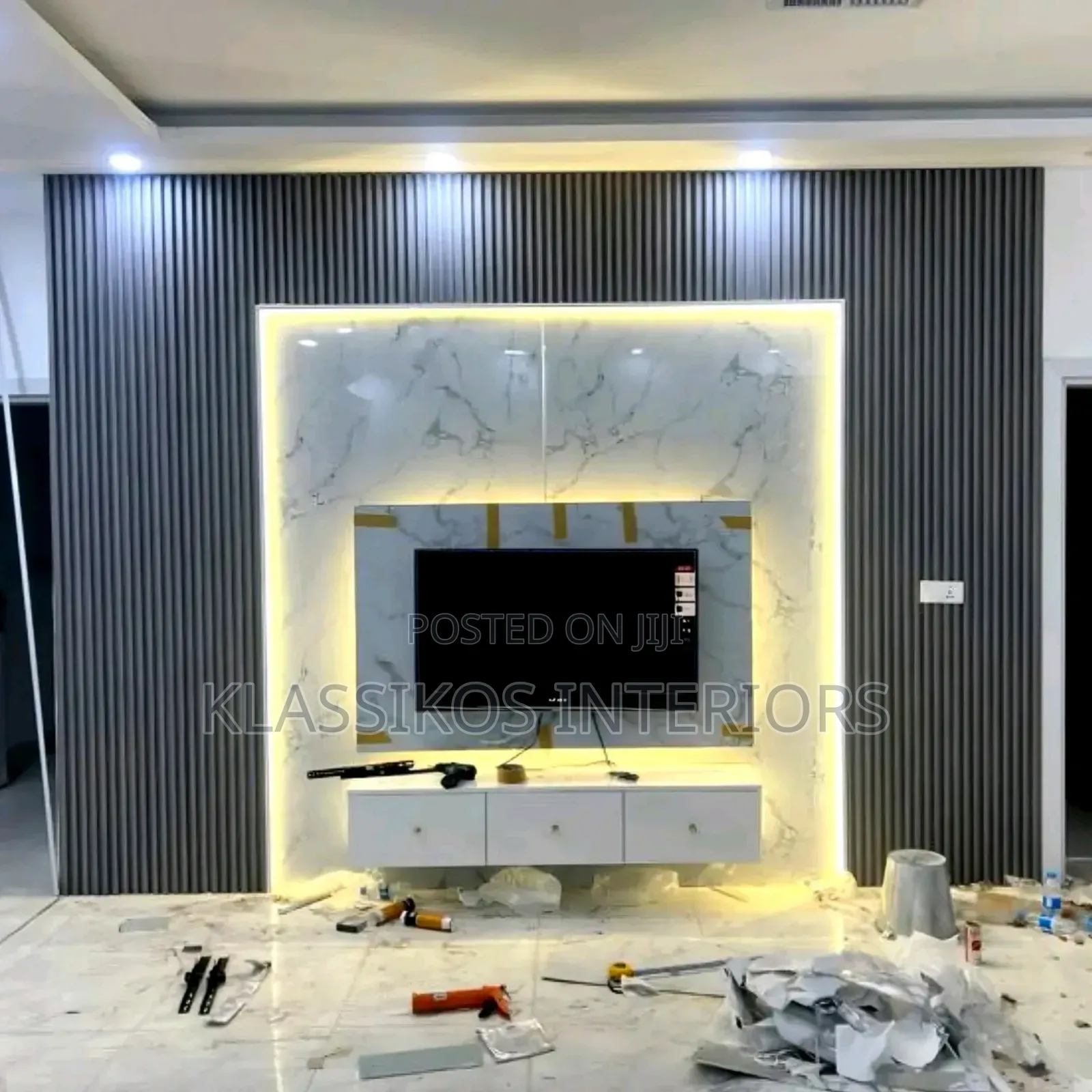 Refined Tv Console Ā-23 (Fre Delivery)