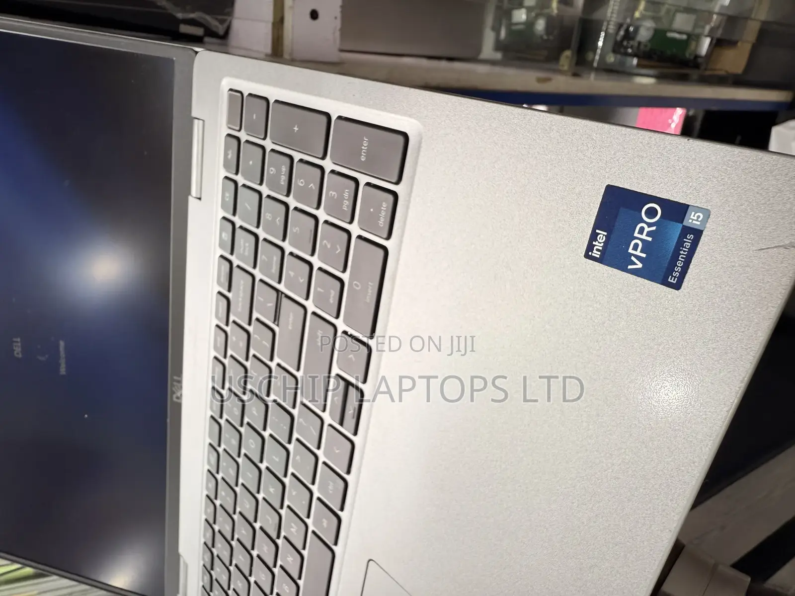 Laptop Dell Precision 3570 16GB Intel Core i5 SSD 512GB