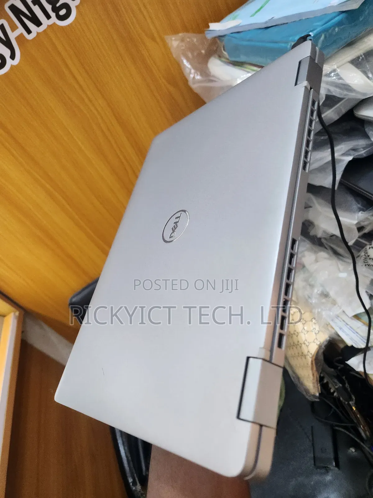 Laptop Dell Latitude 5320 16GB Intel Core I7 SSD 512GB