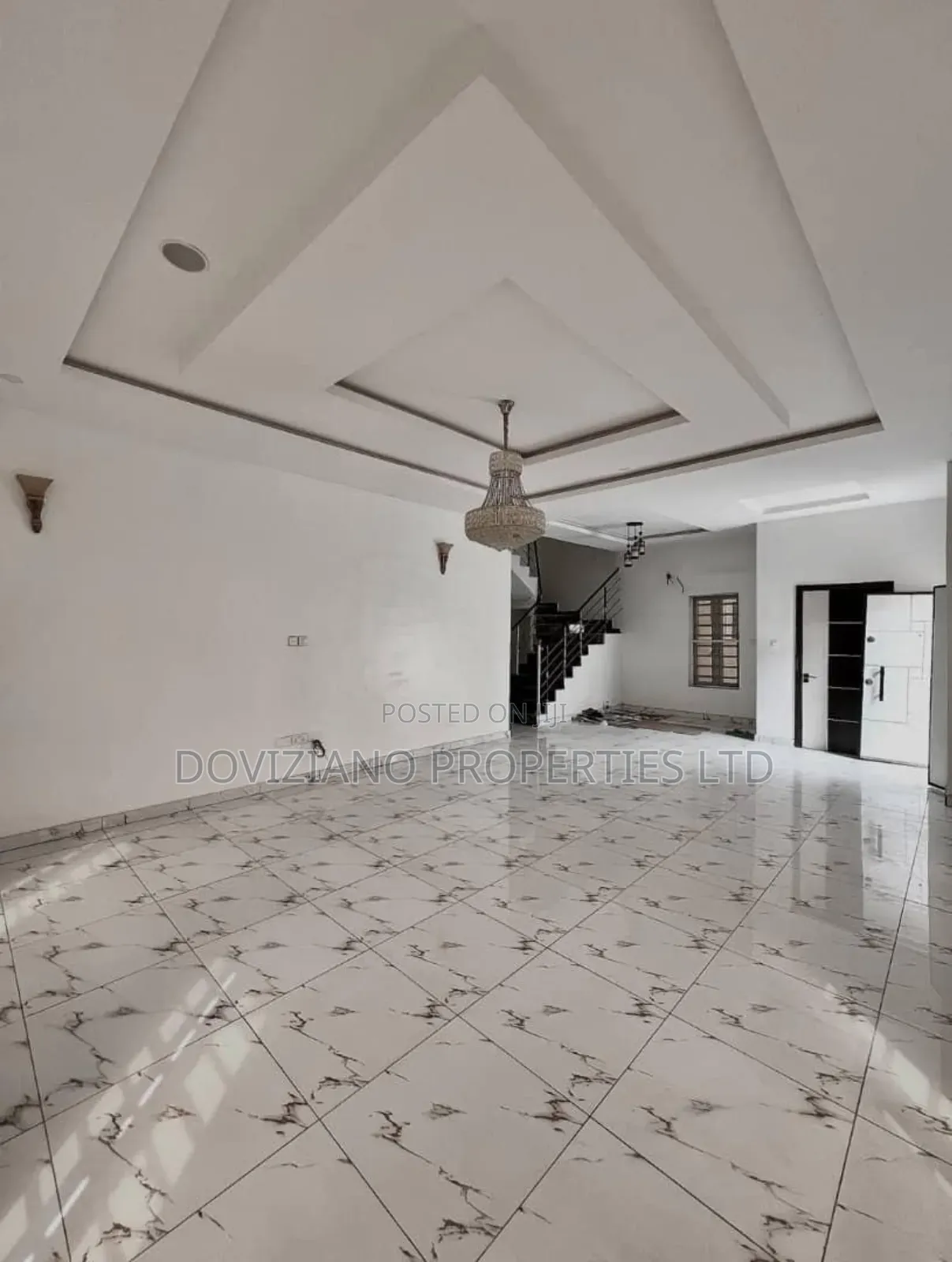 5bdrm Duplex in Lekki for sale