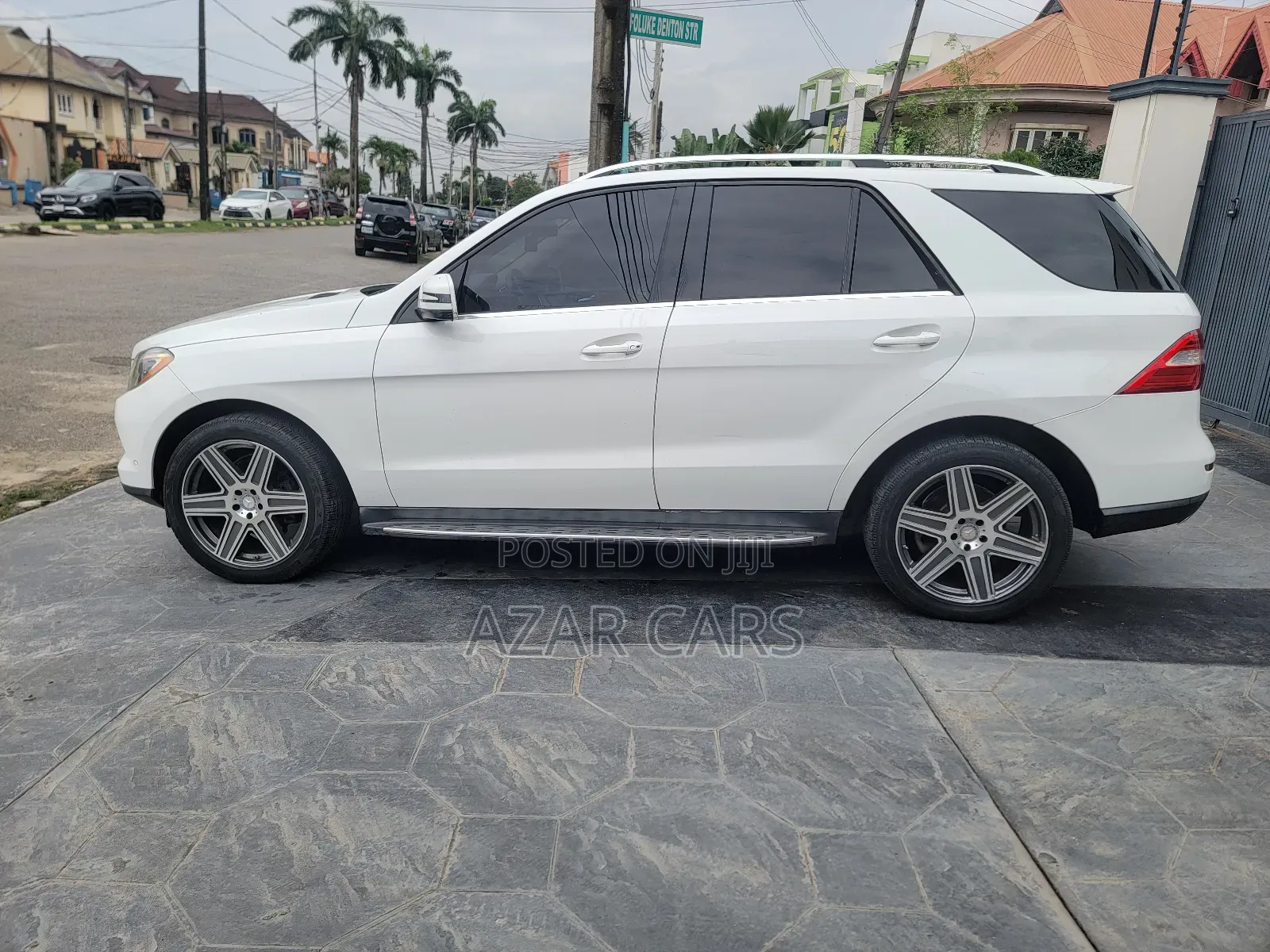 Mercedes-Benz M Class ML350 4dr SUV (3.5L 6cyl 7A) 2014 White