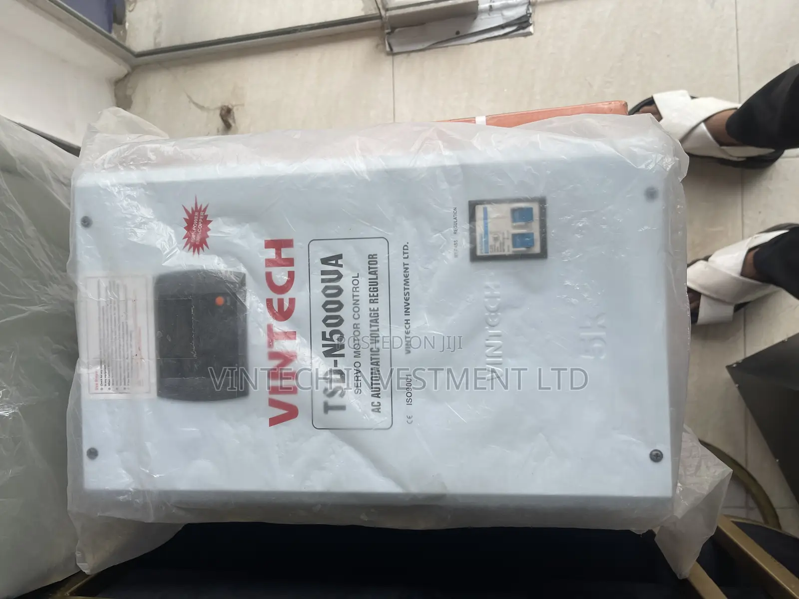 Vintech 5kva Wall Mount Automatic Voltage Regulator