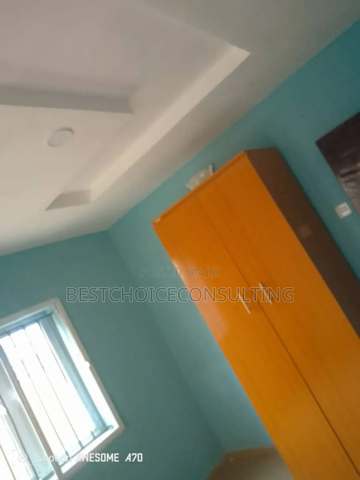 3bdrm Block of Flats in Hassan Block, Ibadan for rent