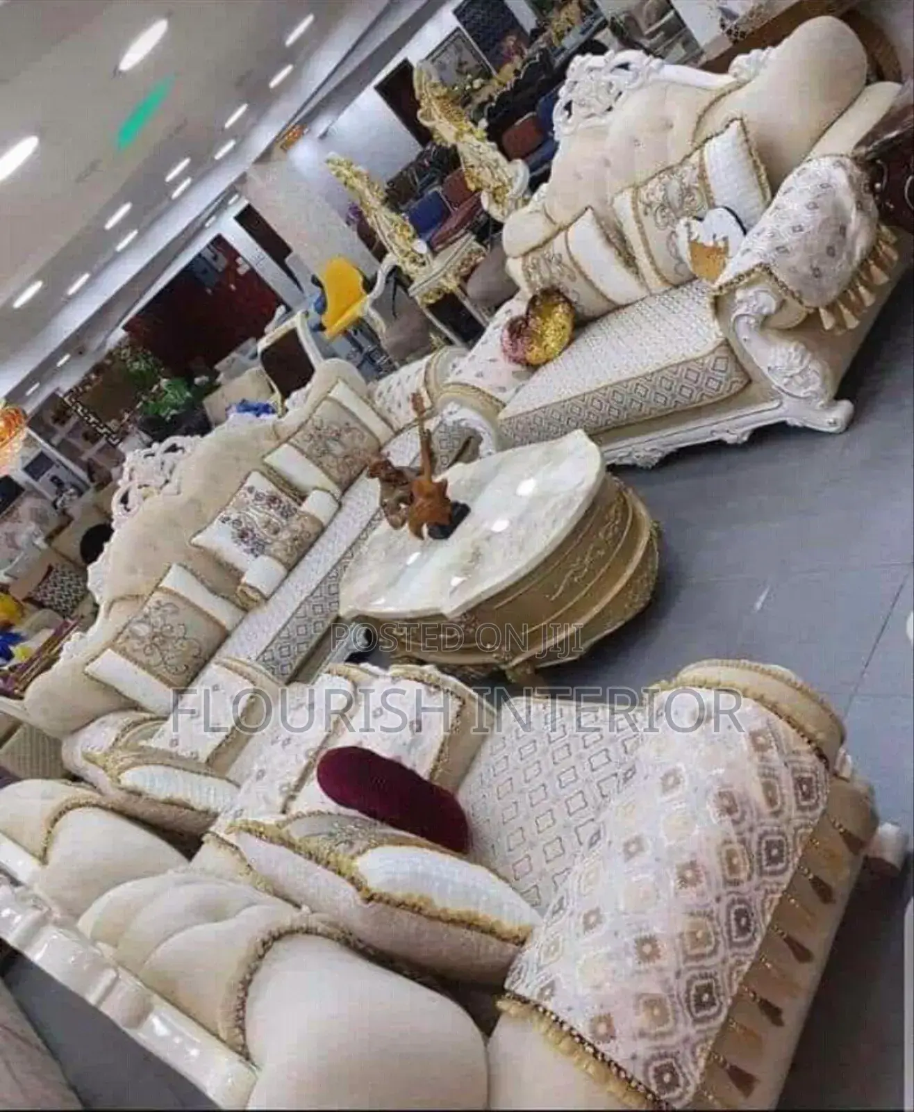 Imported Quality Classic Luxury Royal Sofas Chair.