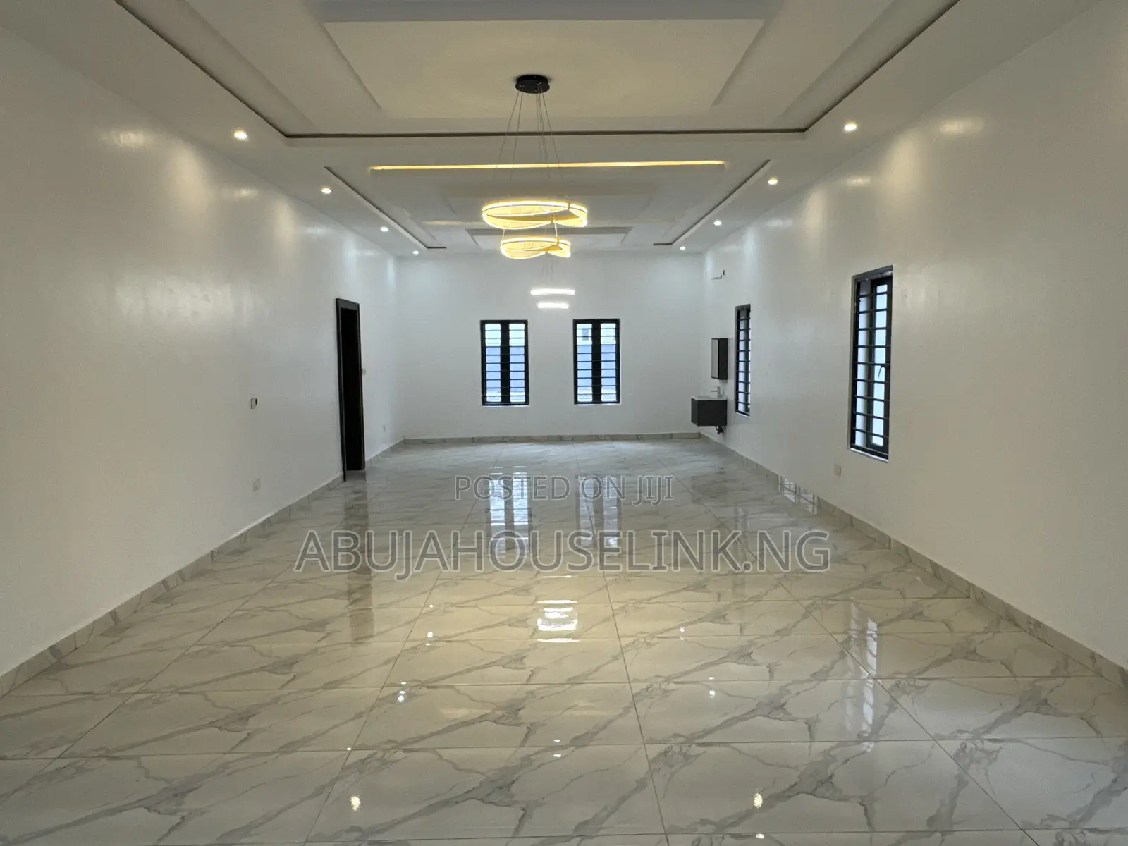 7bdrm Duplex in Efab Metropolis, Karsana for sale