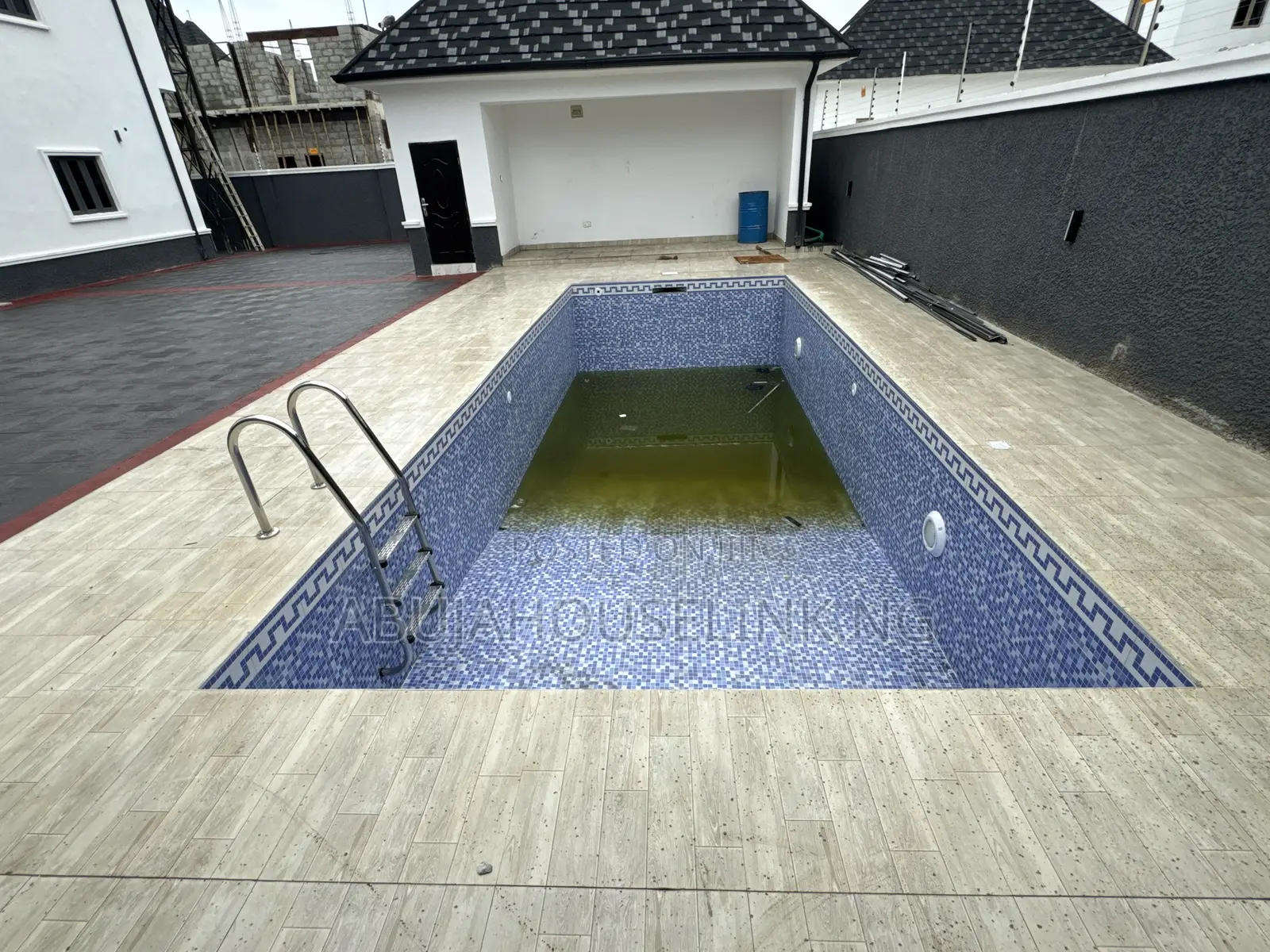 7bdrm Duplex in Efab Metropolis, Karsana for sale