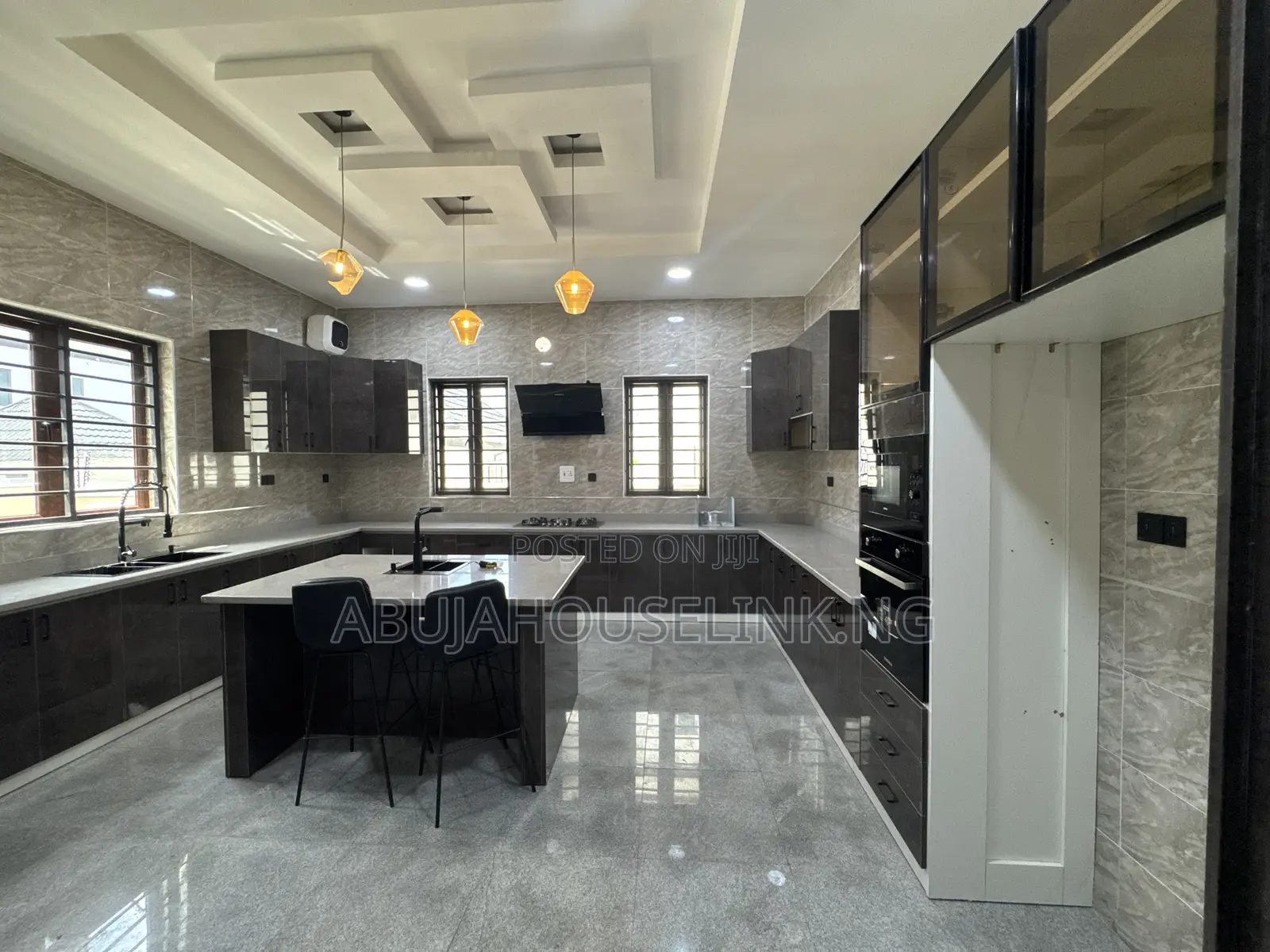 7bdrm Duplex in Efab Metropolis, Karsana for sale