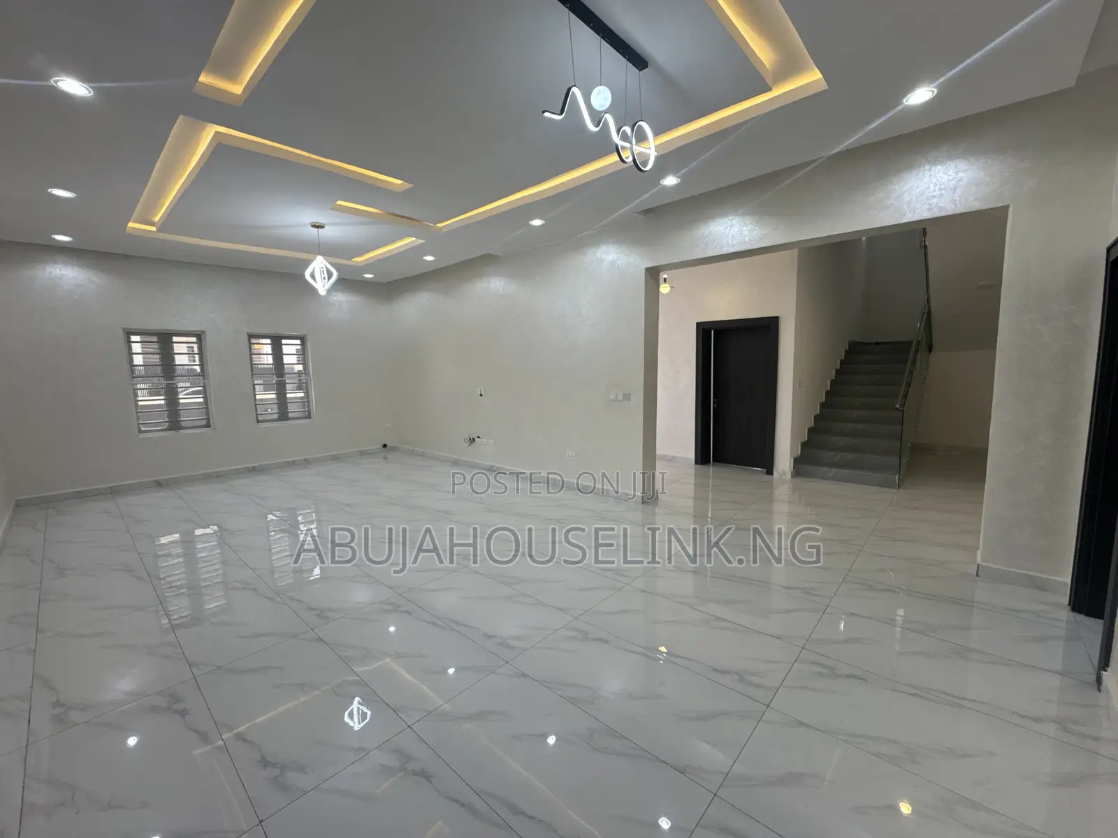 6bdrm Duplex in Efab Metropolis, Karsana for sale