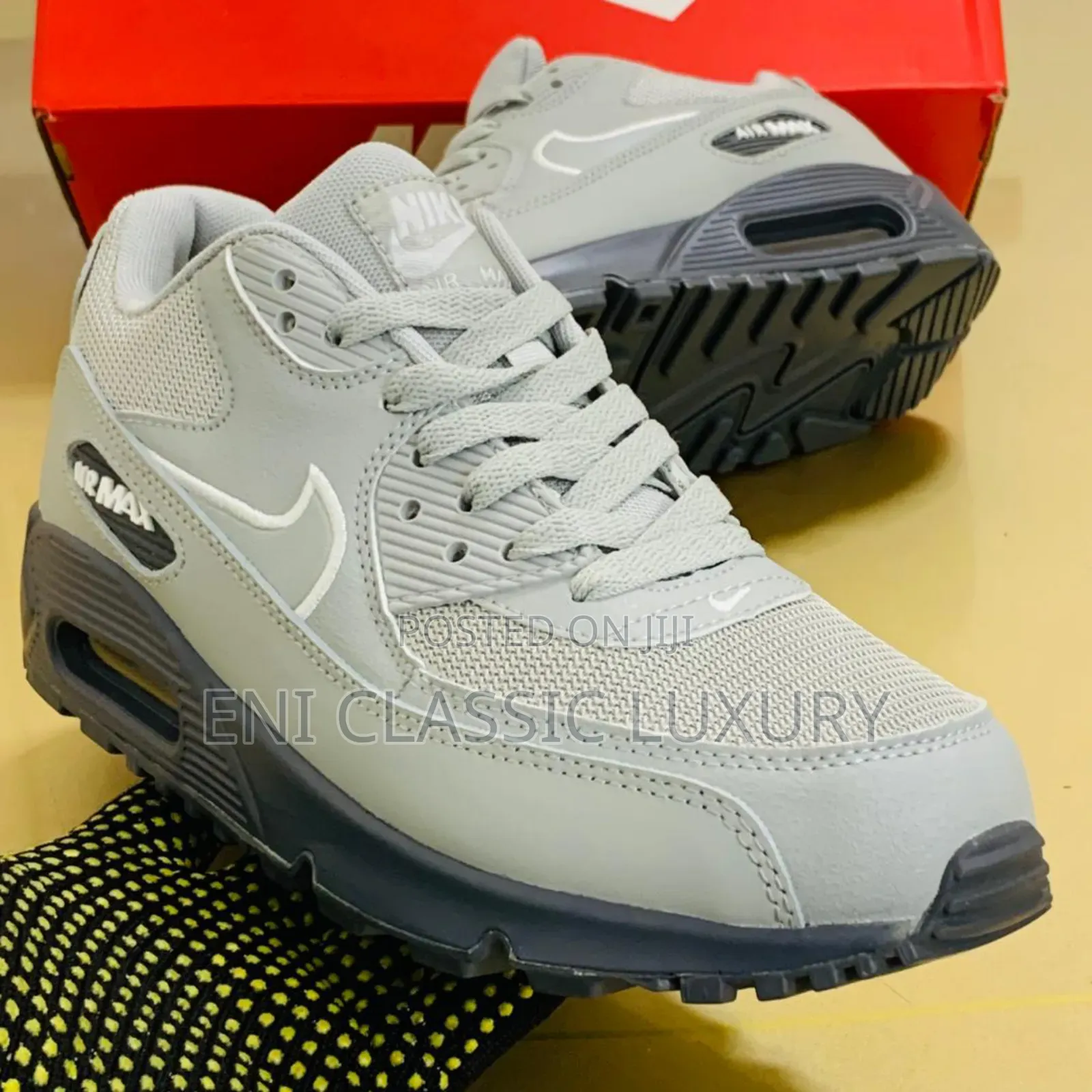 Original Luxury Men's Sneakers Nike Well Branded Package