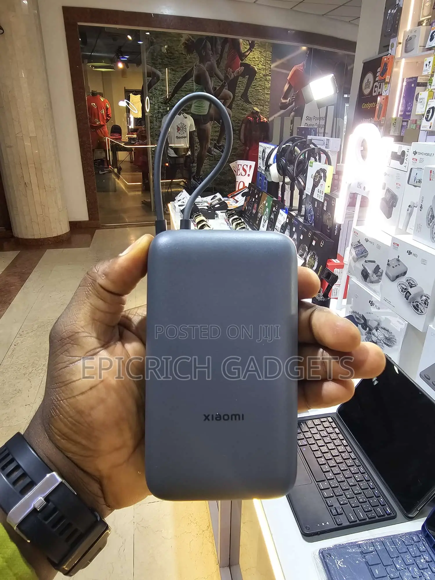 Xiaomi 20,000mah Portable Powerbank With Built-in Cable