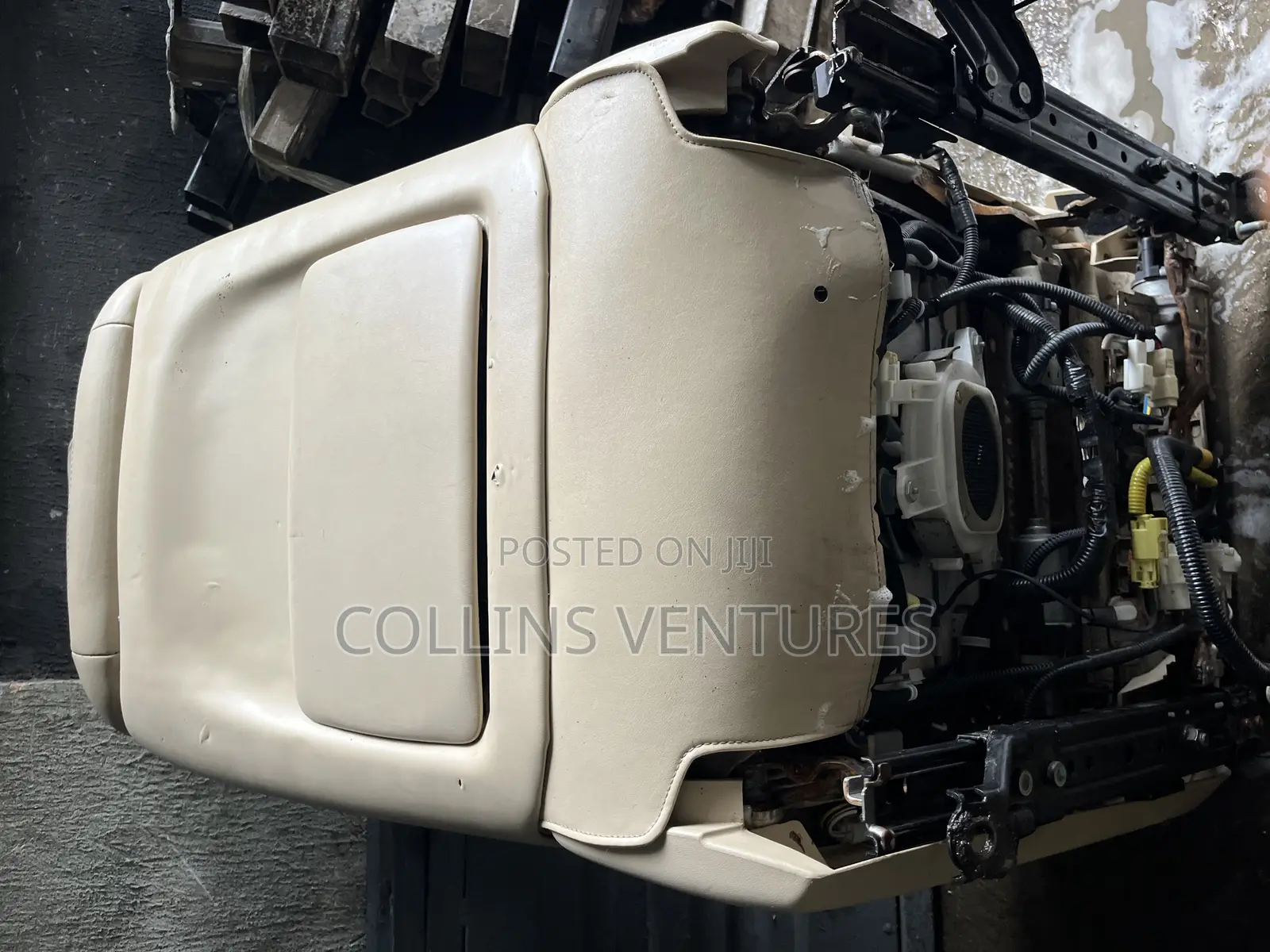 Complete Seat Lexus Es330 or 300 Available