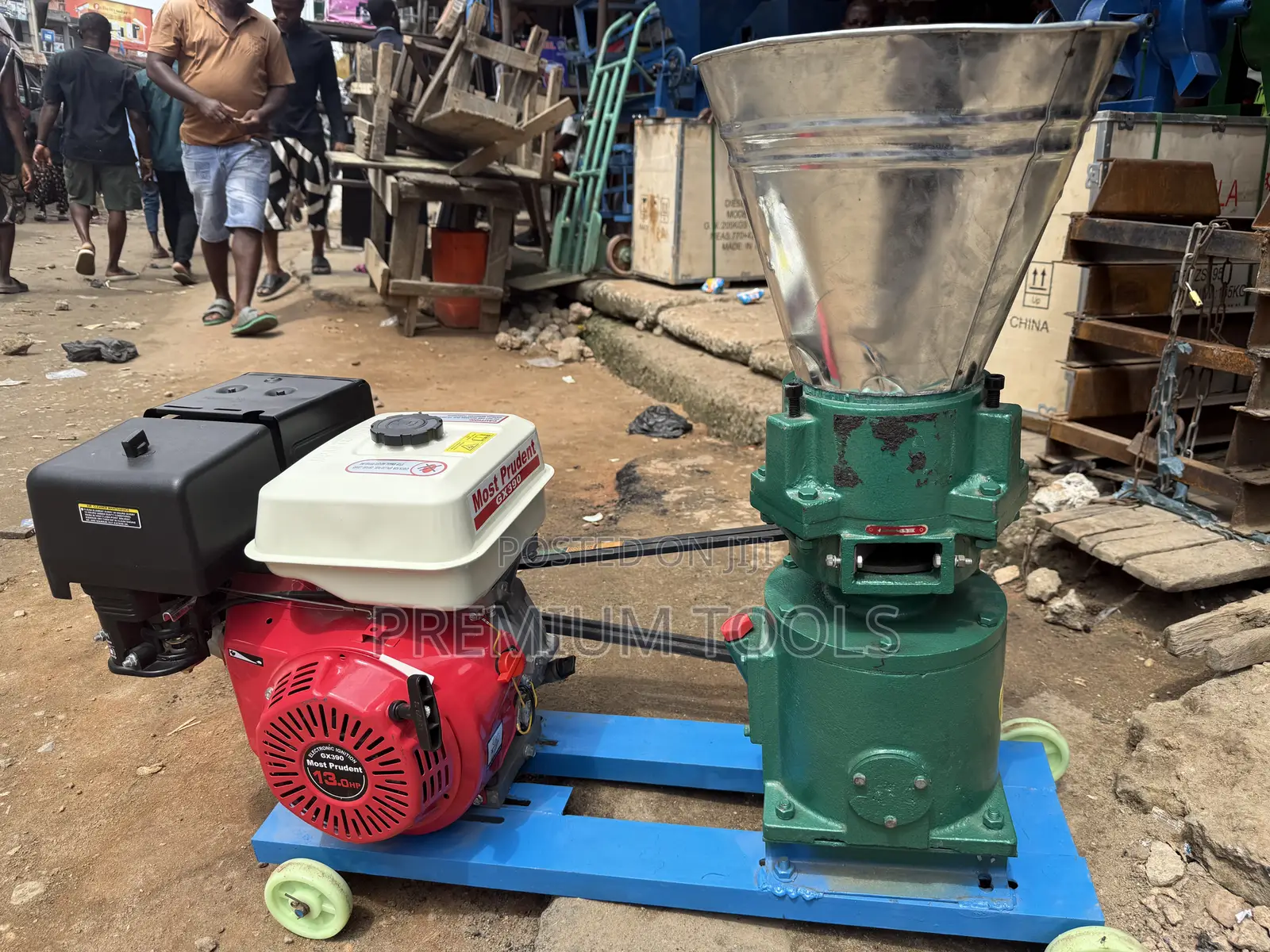 Palletizer Feed Processing Machine - Petrol Engine