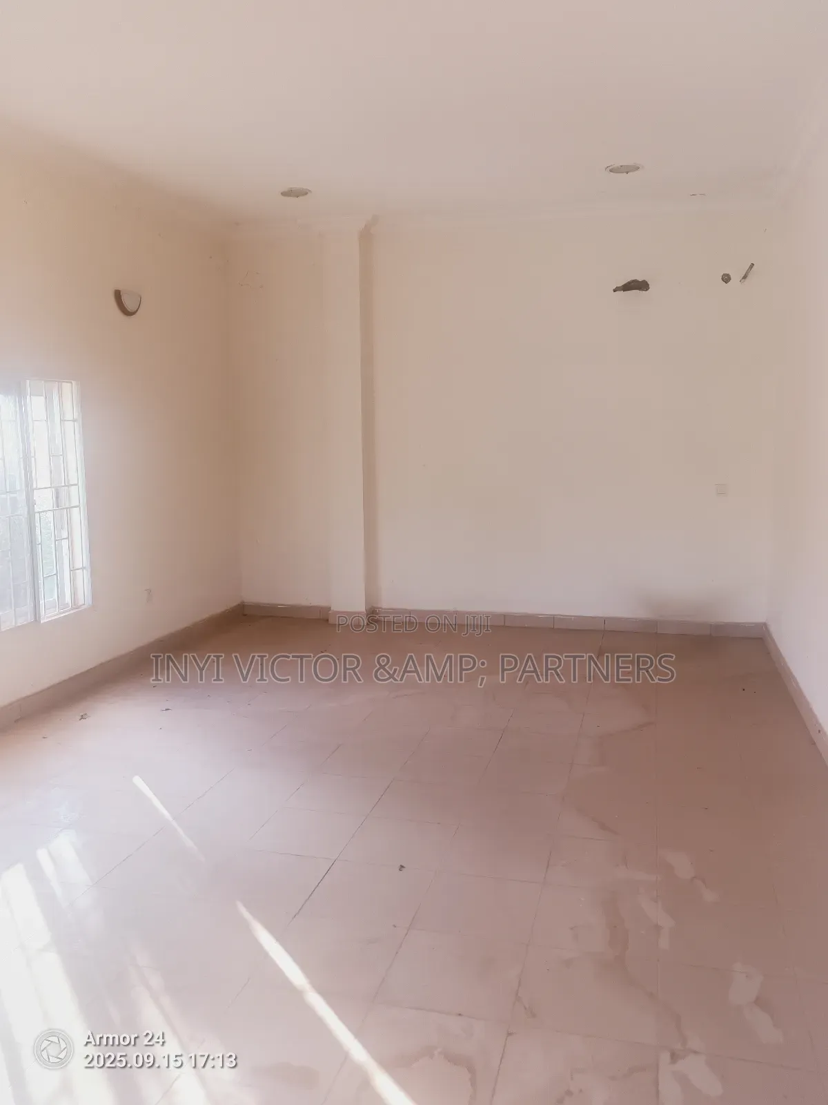5bdrm Townhouse/Terrace in Exquisite, Maitama for sale