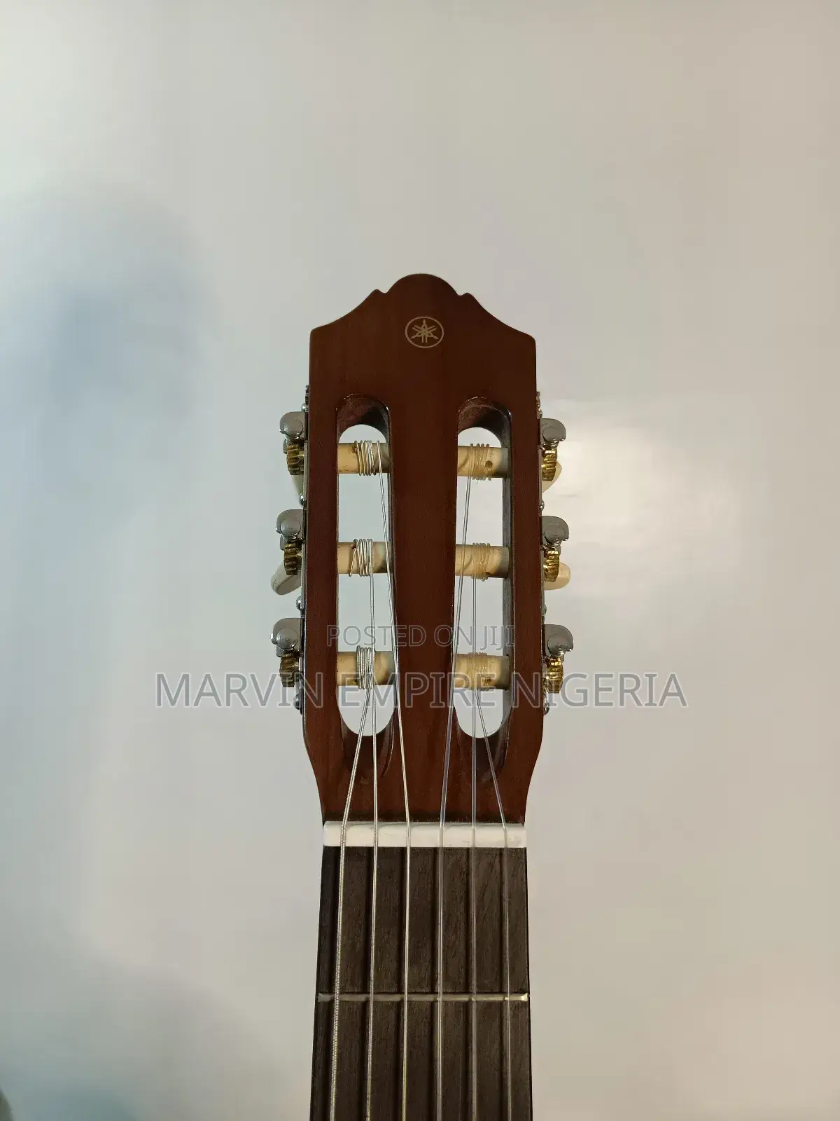 Rent a Professional Yamaha Cx40 Concert Classical Guitar Marvin Empire