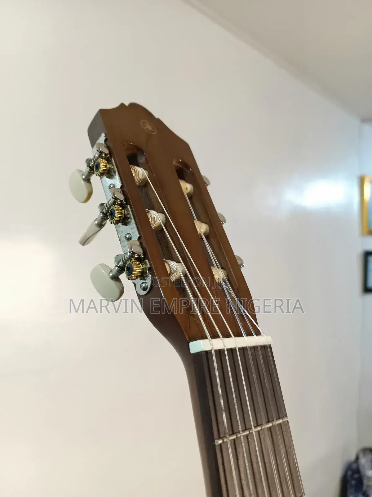 Rent a Professional Yamaha Cx40 Concert Classical Guitar Marvin Empire