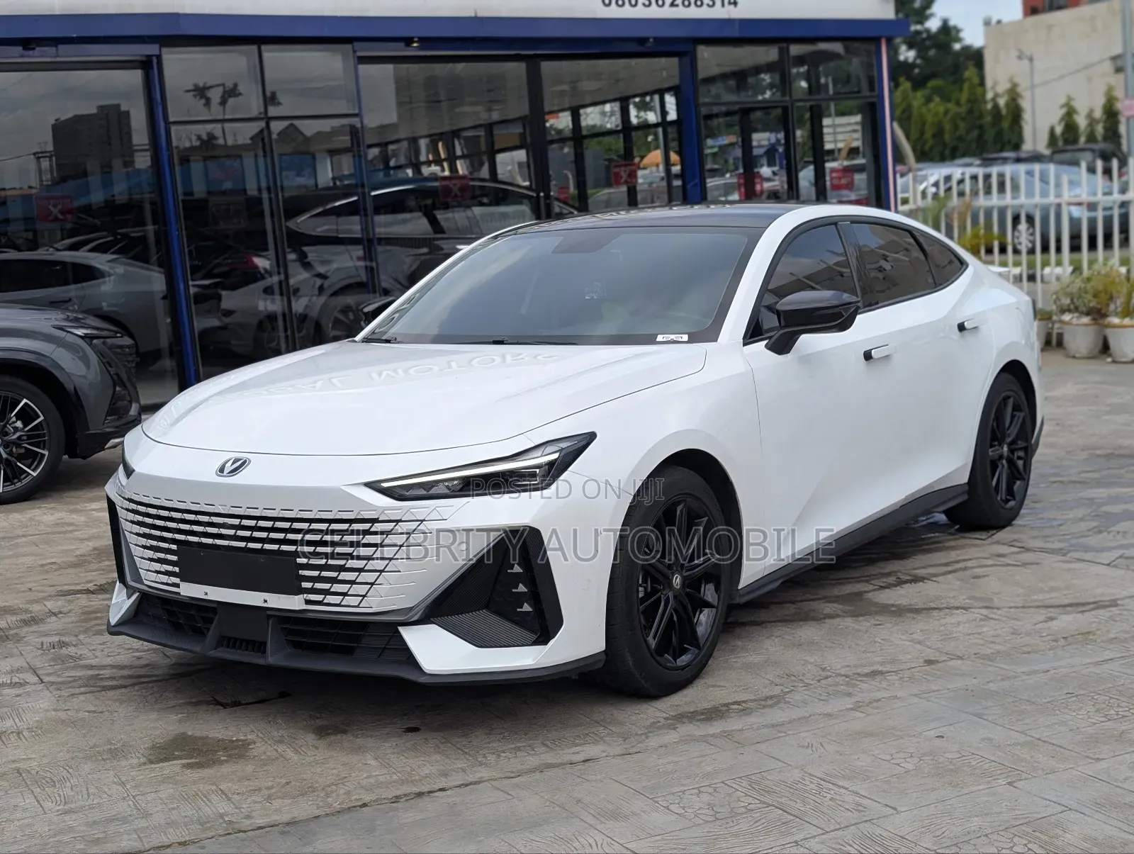 Changan UNI-V 1.5 Petrol FWD 2022 White