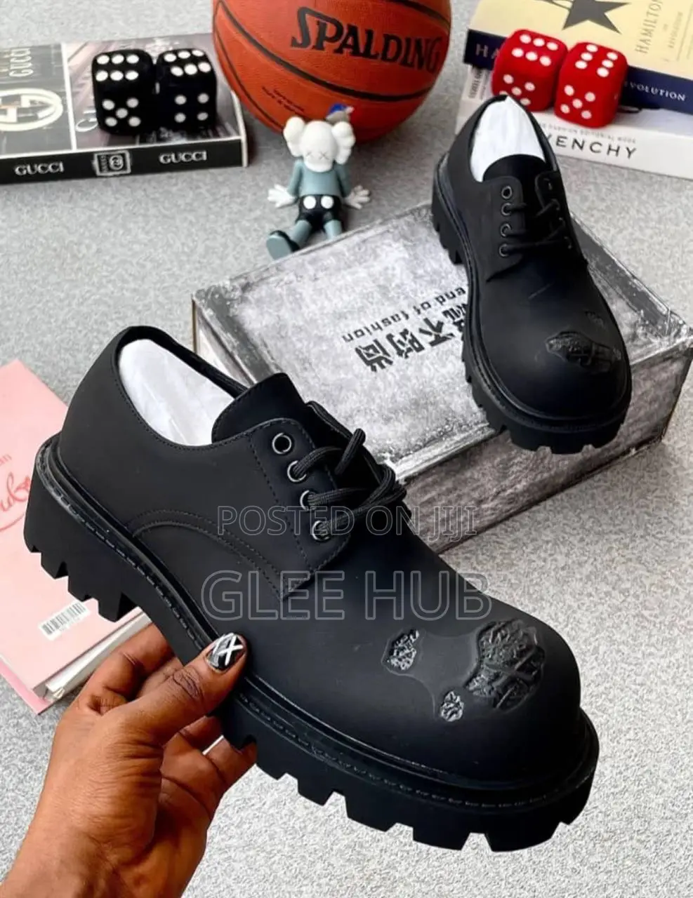 New Matte-Leathered Black Shoes