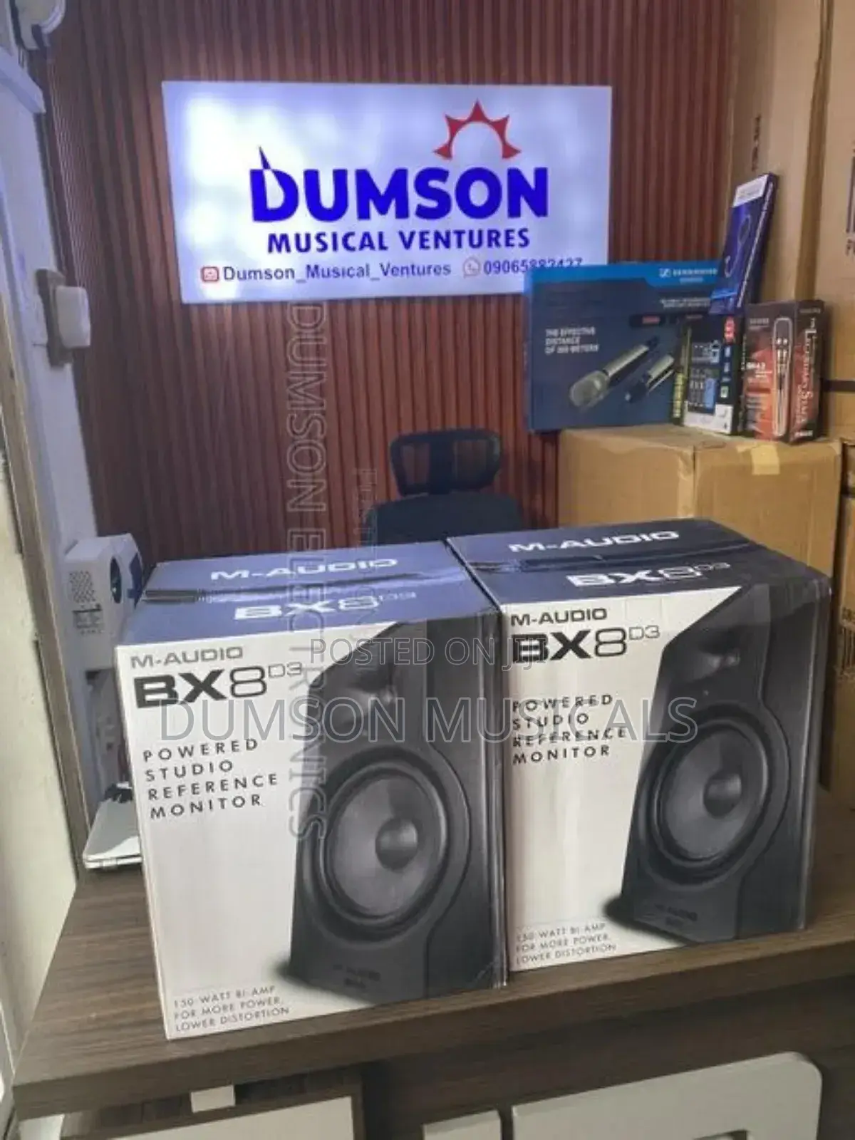 Bx8d3 Studio Monitor Speaker M-Audio