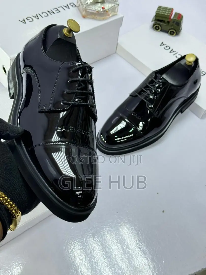 Flat Balenciaga Corporate Shoes