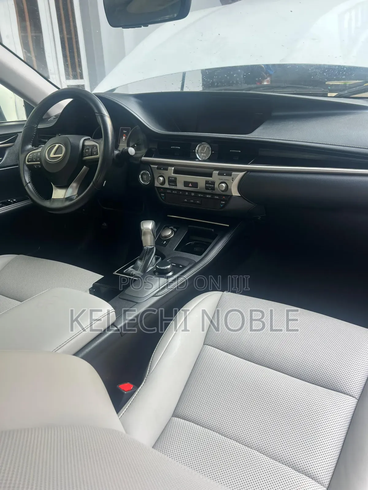 Lexus ES 350 FWD 2016 White