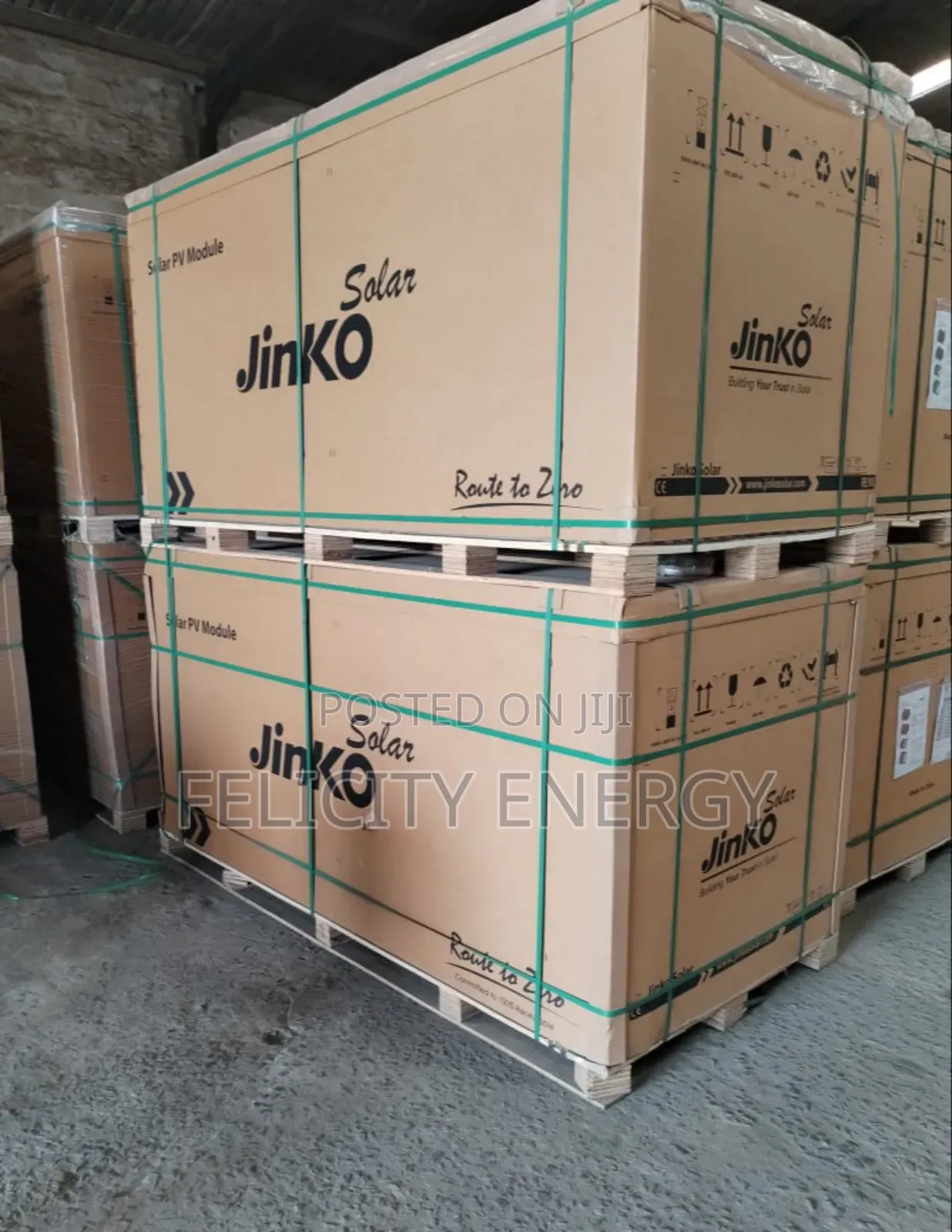 Jinko 585watt Solar Panel Halfcut 144 Cells (Mono)