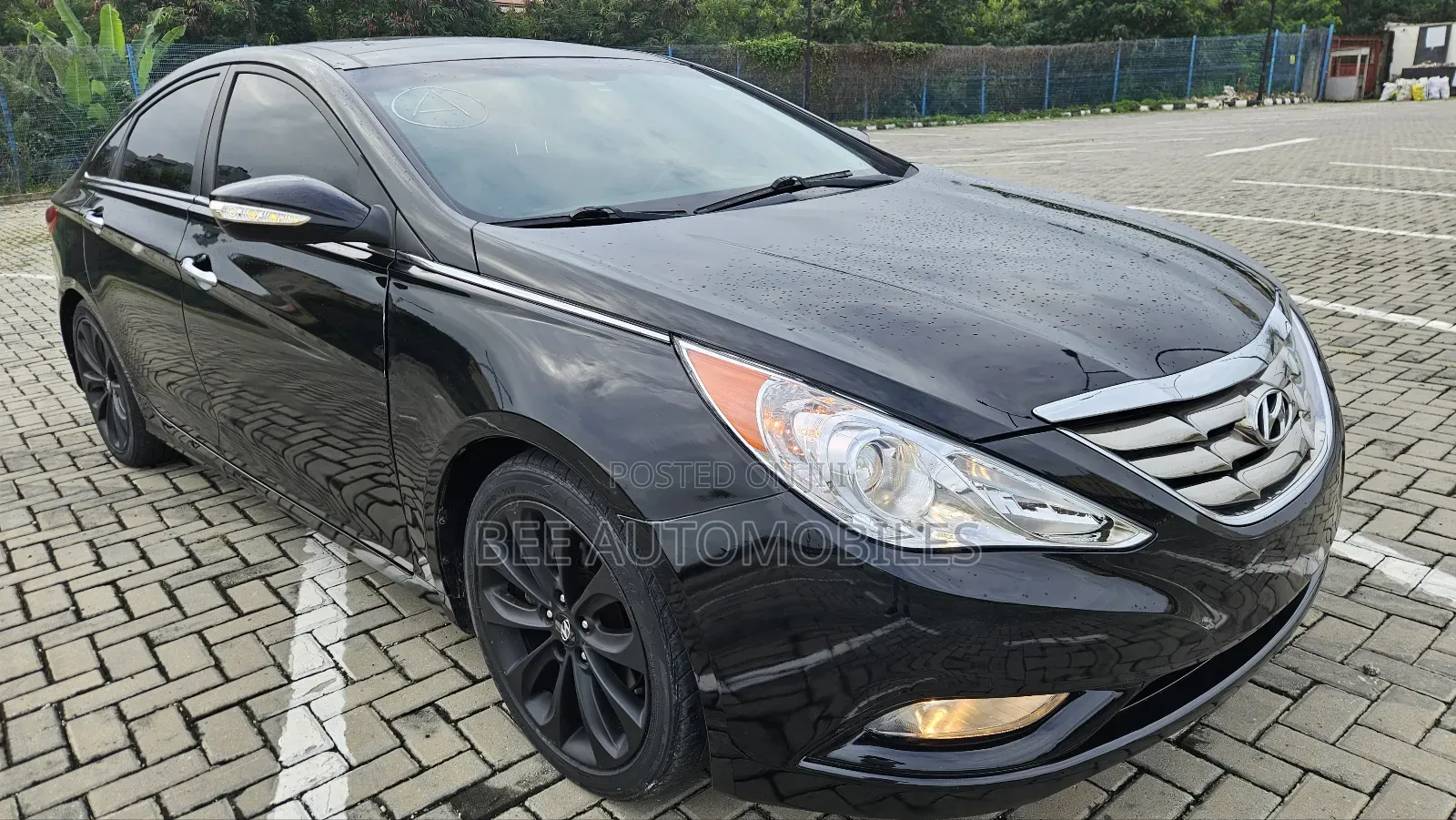 Hyundai Sonata Limited 2.0T Sedan (2.0L 4cyl 6A) 2012 Black