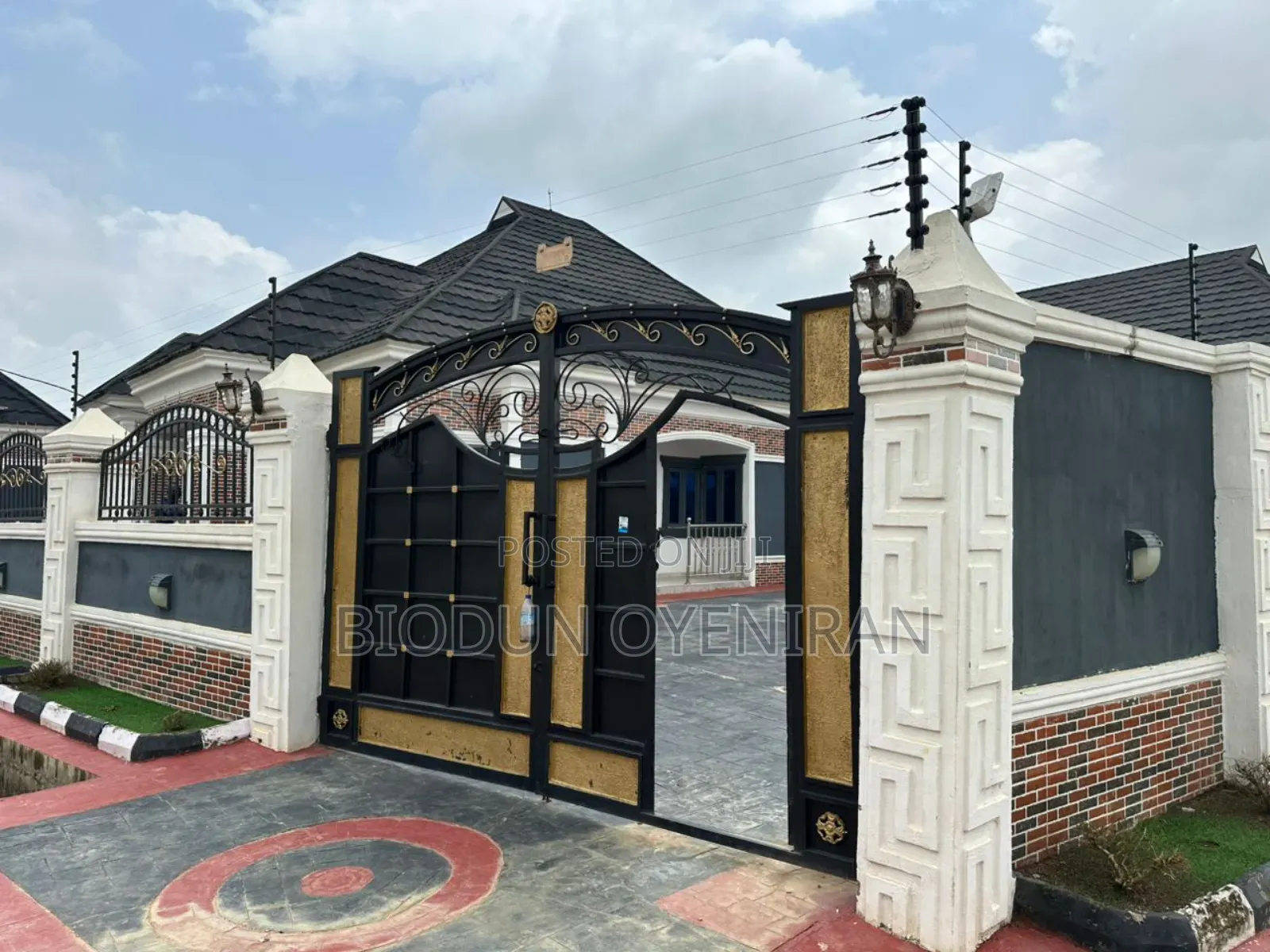 2bdrm Bungalow in Obafemi-Owode for sale