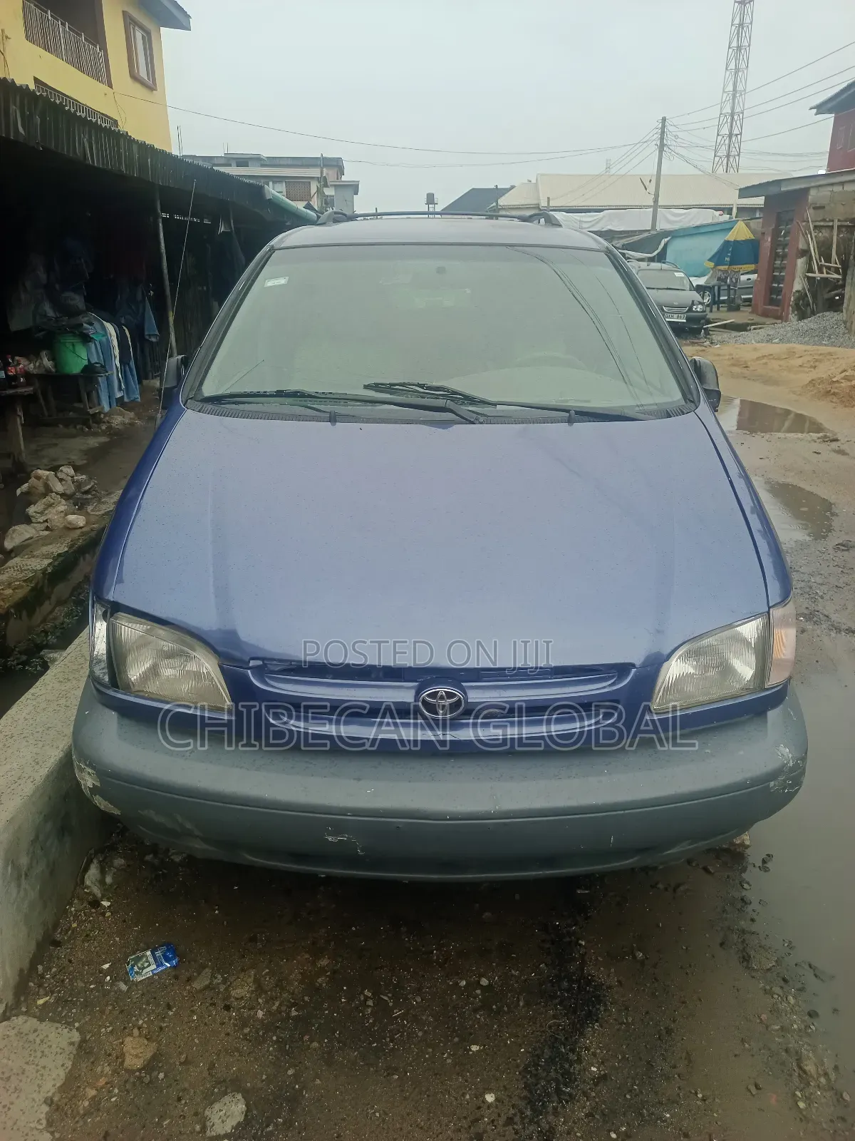 Toyota Sienna XLE & 1 hatch 2000 Blue