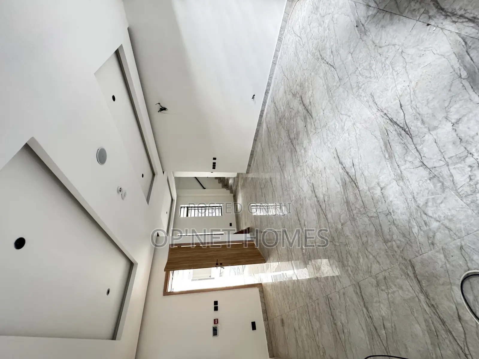 4bdrm Townhouse/Terrace in Lekki Phase 1 for sale