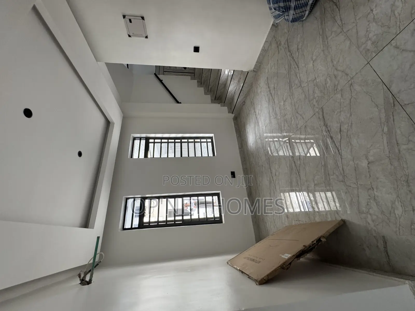4bdrm Townhouse/Terrace in Lekki Phase 1 for sale