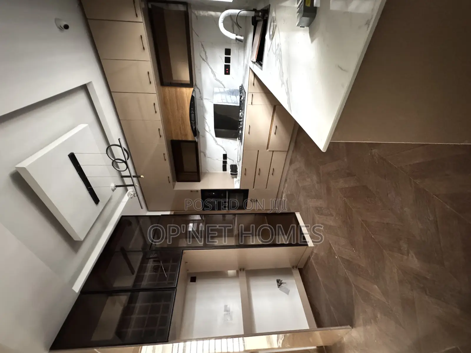 4bdrm Townhouse/Terrace in Lekki Phase 1 for sale