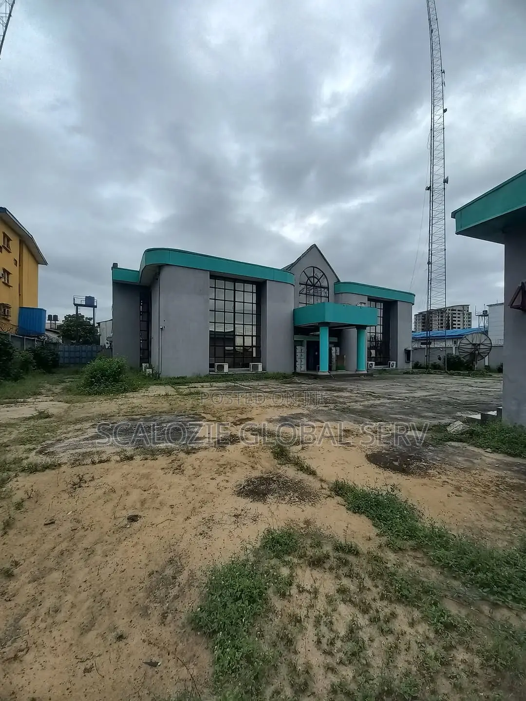 Commercial Property Offices on 6 Plots for Sale