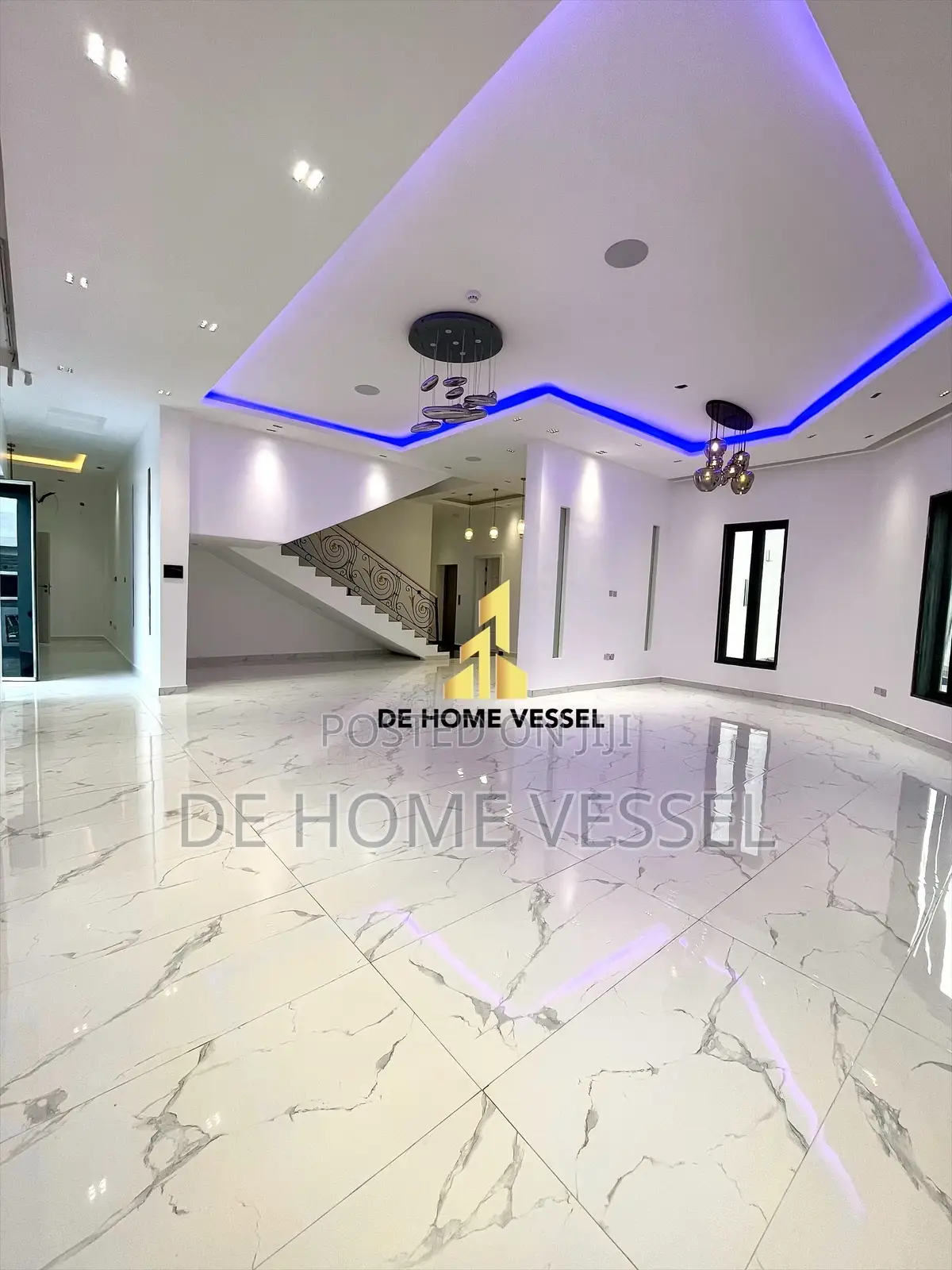 6bdrm Duplex in Osapa london for sale