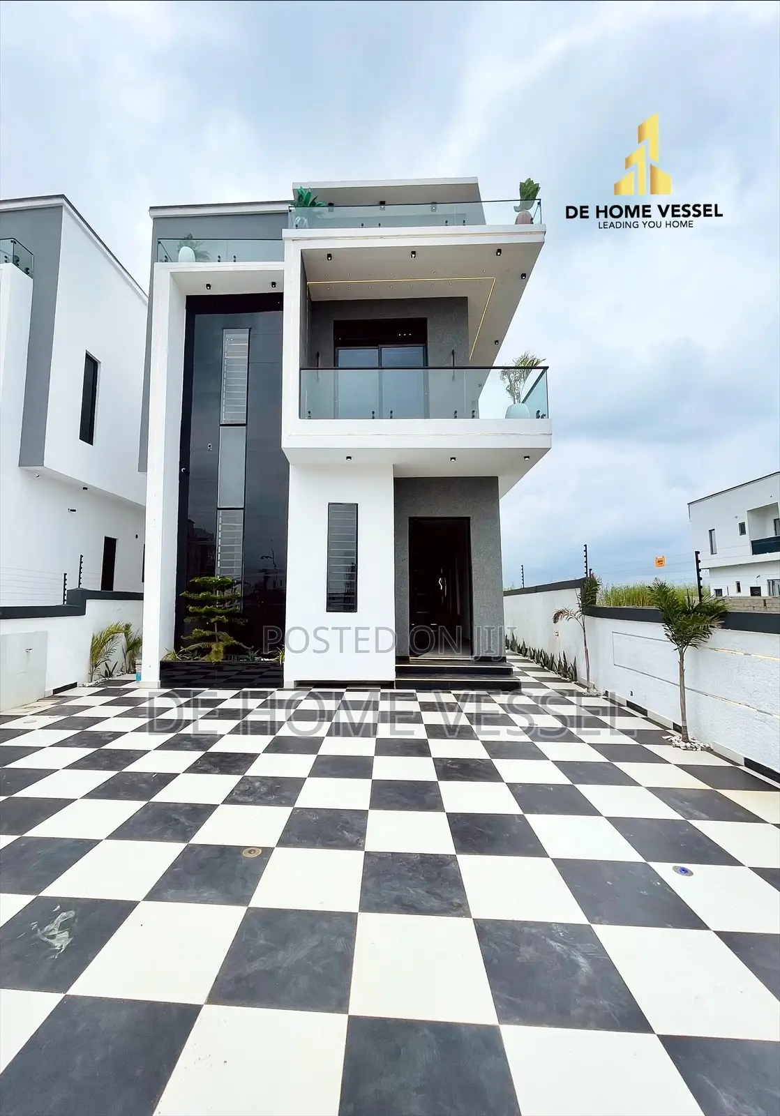 5bdrm Duplex in Ajah for sale
