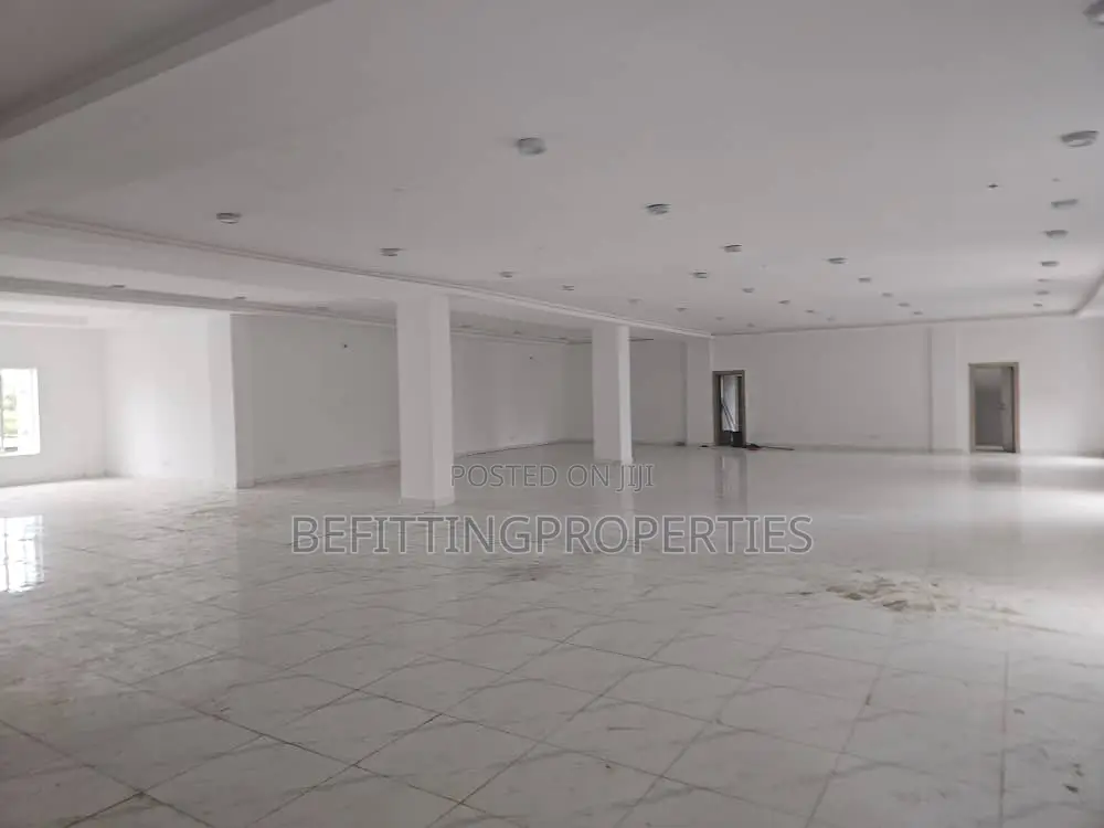 Premium Open-Plan Office Space – 1000sqm